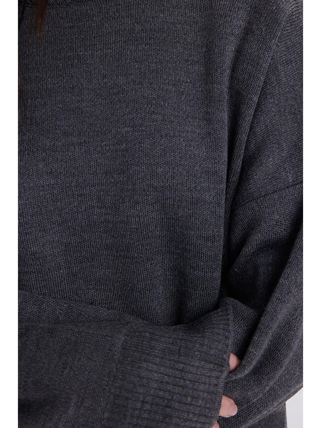 Kadın Oversize Geniş Kesim Bisiklet Yaka Antrasit Kazak-2