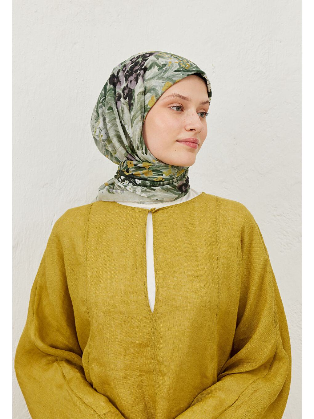 Botanic Desen Pamuk Vual Eşarp Haki-1