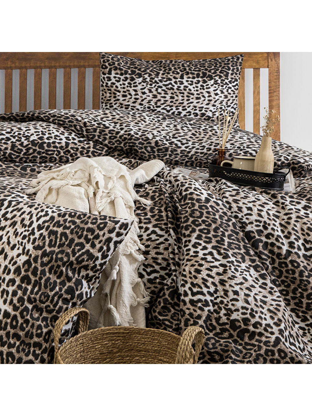 Kahverengi Home Wild Çift Kişilik Nevresim Takımı 4 Parça-2