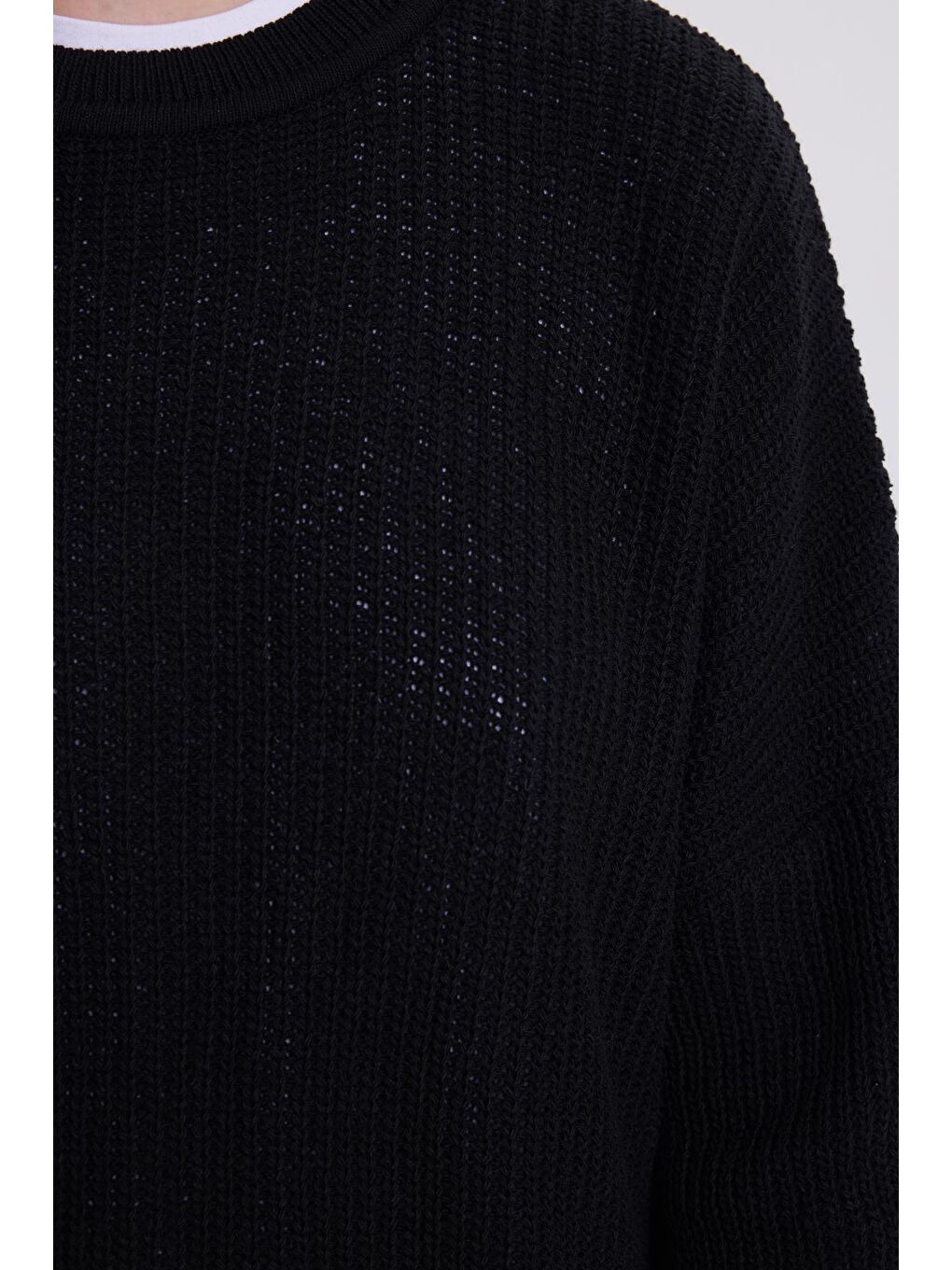 Kadın Oversize Geniş Kesim Örme Detaylı Bisiklet Yaka Siyah Kazak-2