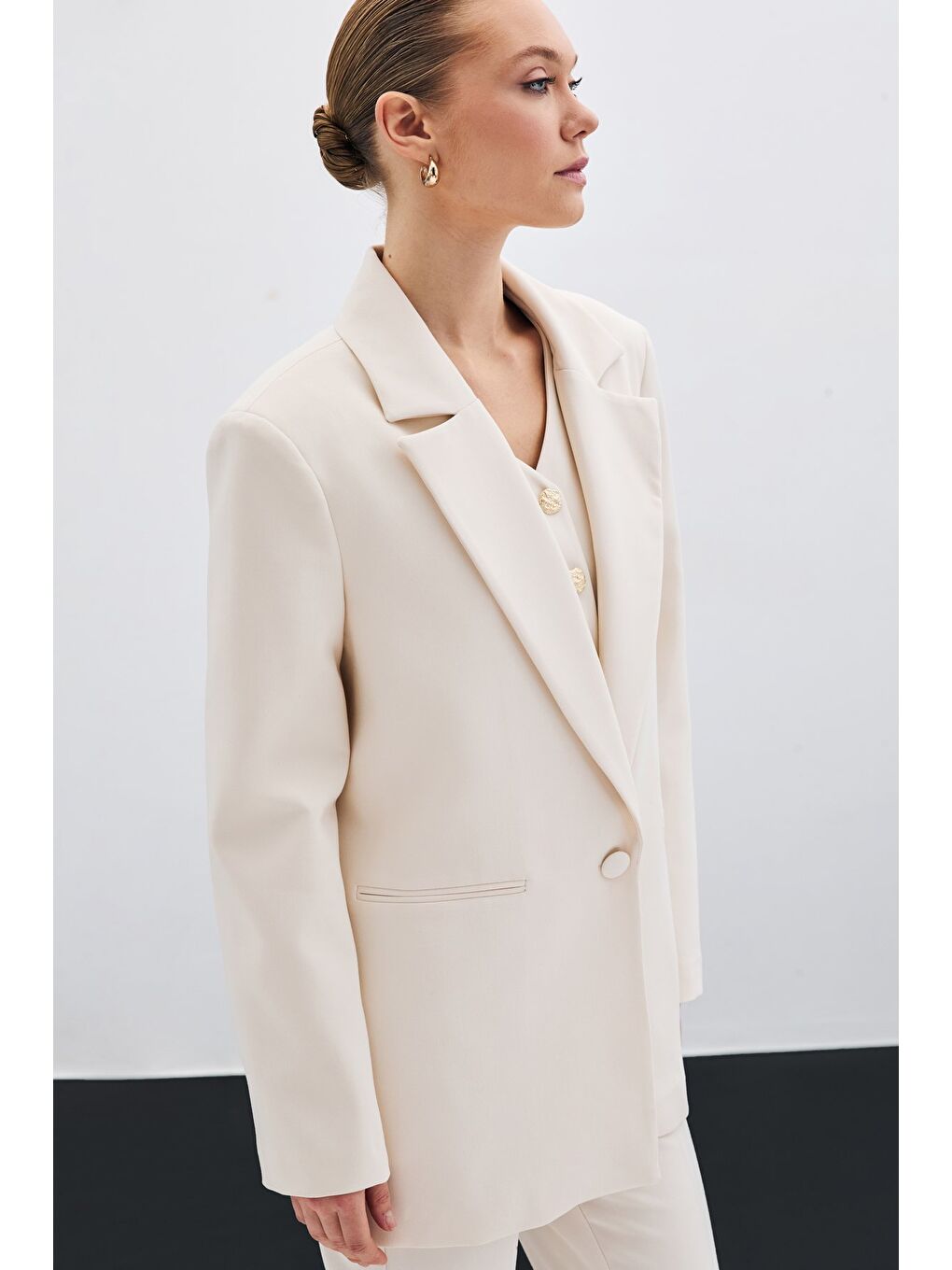 Ön Tek Düğmeli Uzun Ceket - Bej-1