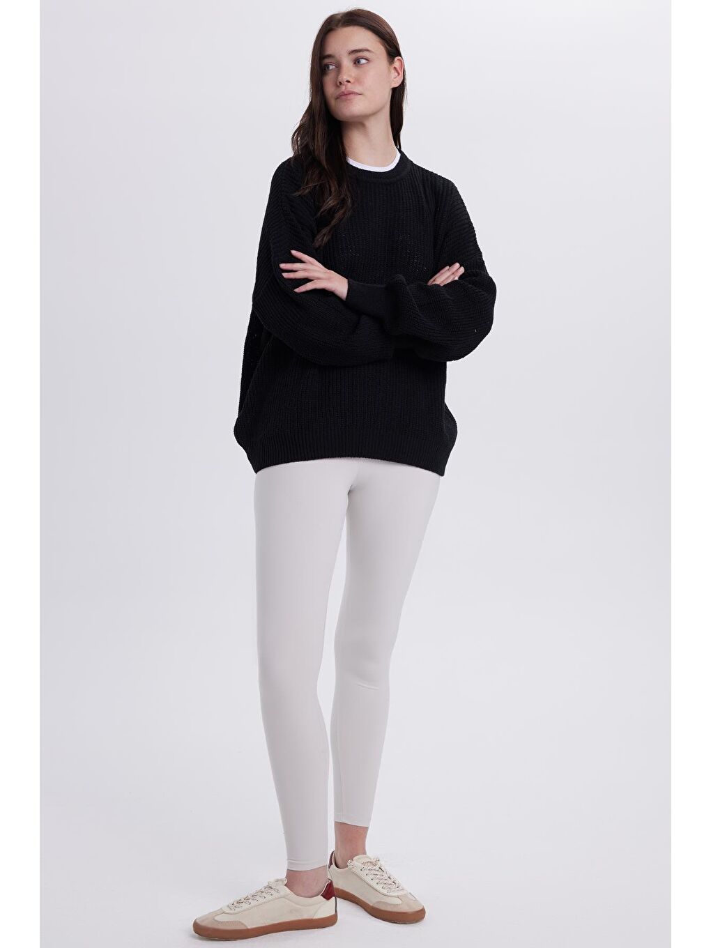 Kadın Oversize Geniş Kesim Örme Detaylı Bisiklet Yaka Siyah Kazak-3