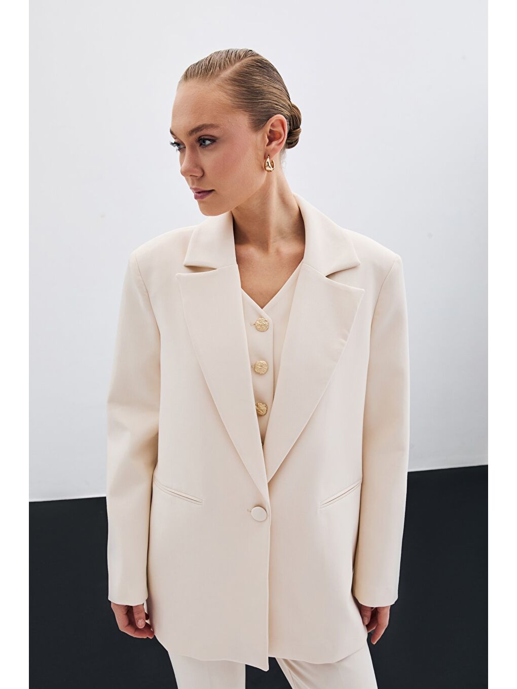Ön Tek Düğmeli Uzun Ceket - Bej-2