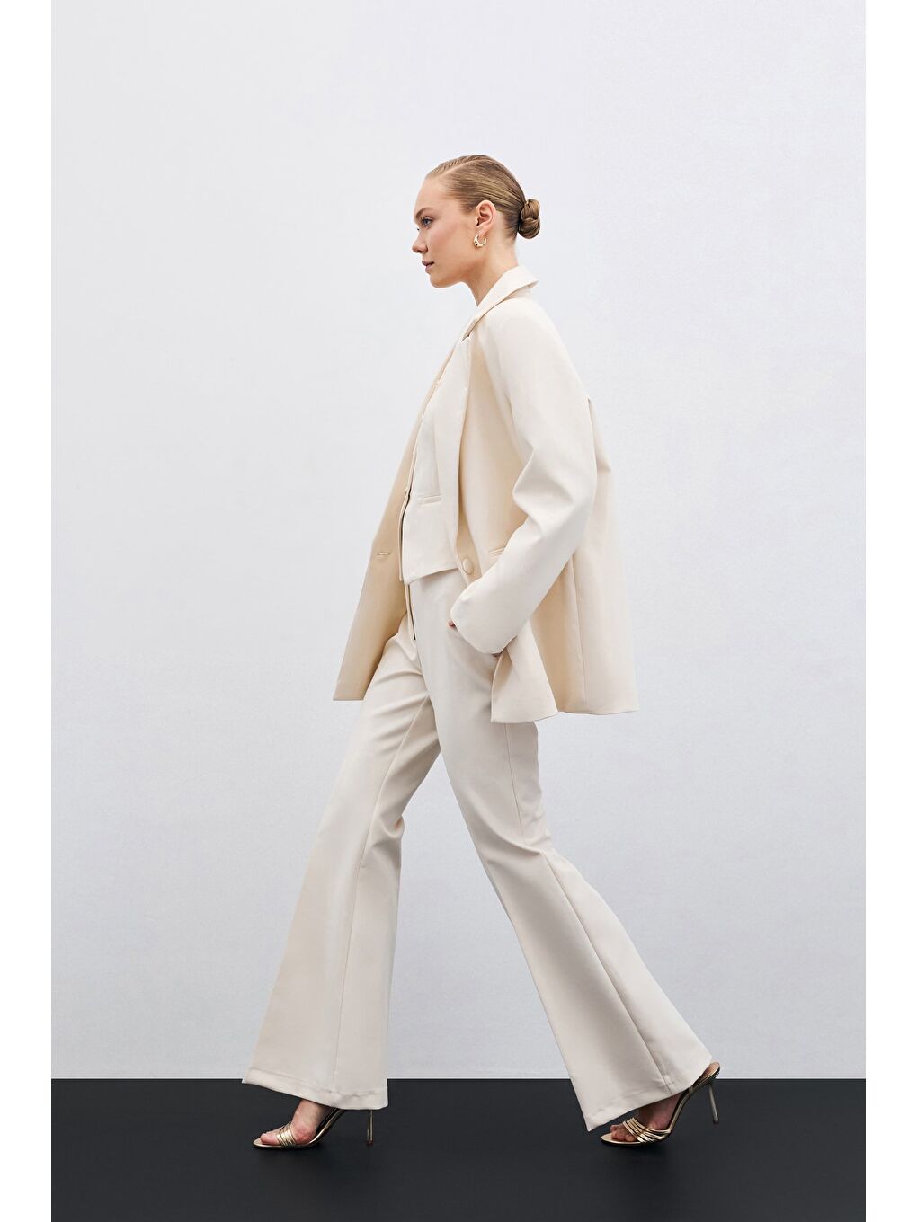 Ön Tek Düğmeli Uzun Ceket - Bej-5