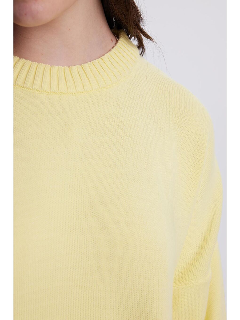 Kadın Oversize Geniş Kesim Bisiklet Yaka Sarı Kazak-2