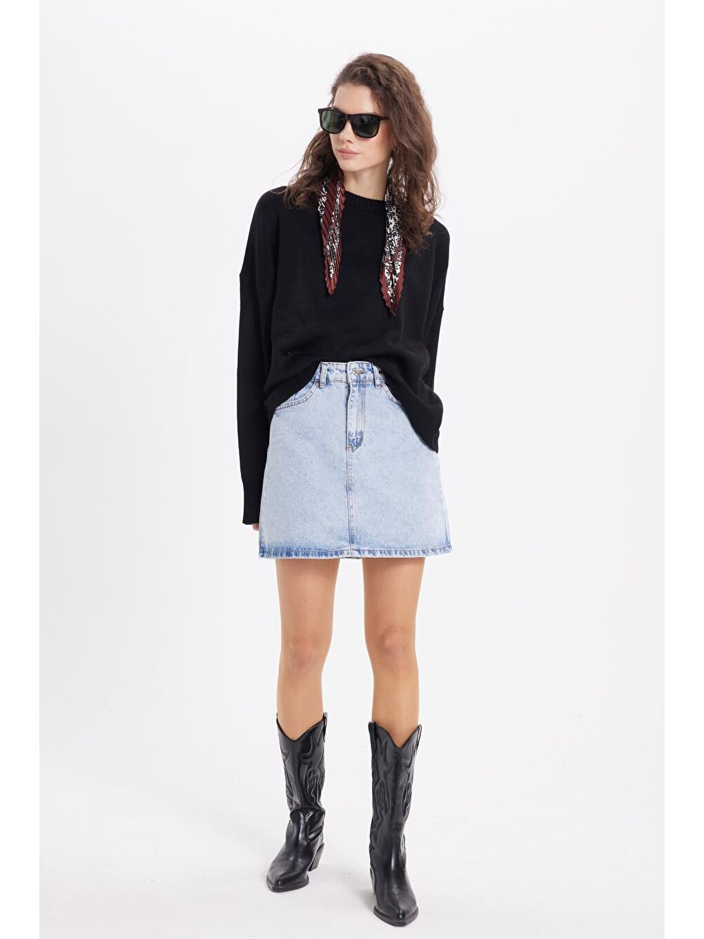 Kadın Oversize Geniş Kesim Bisiklet Yaka Siyah Kazak-4