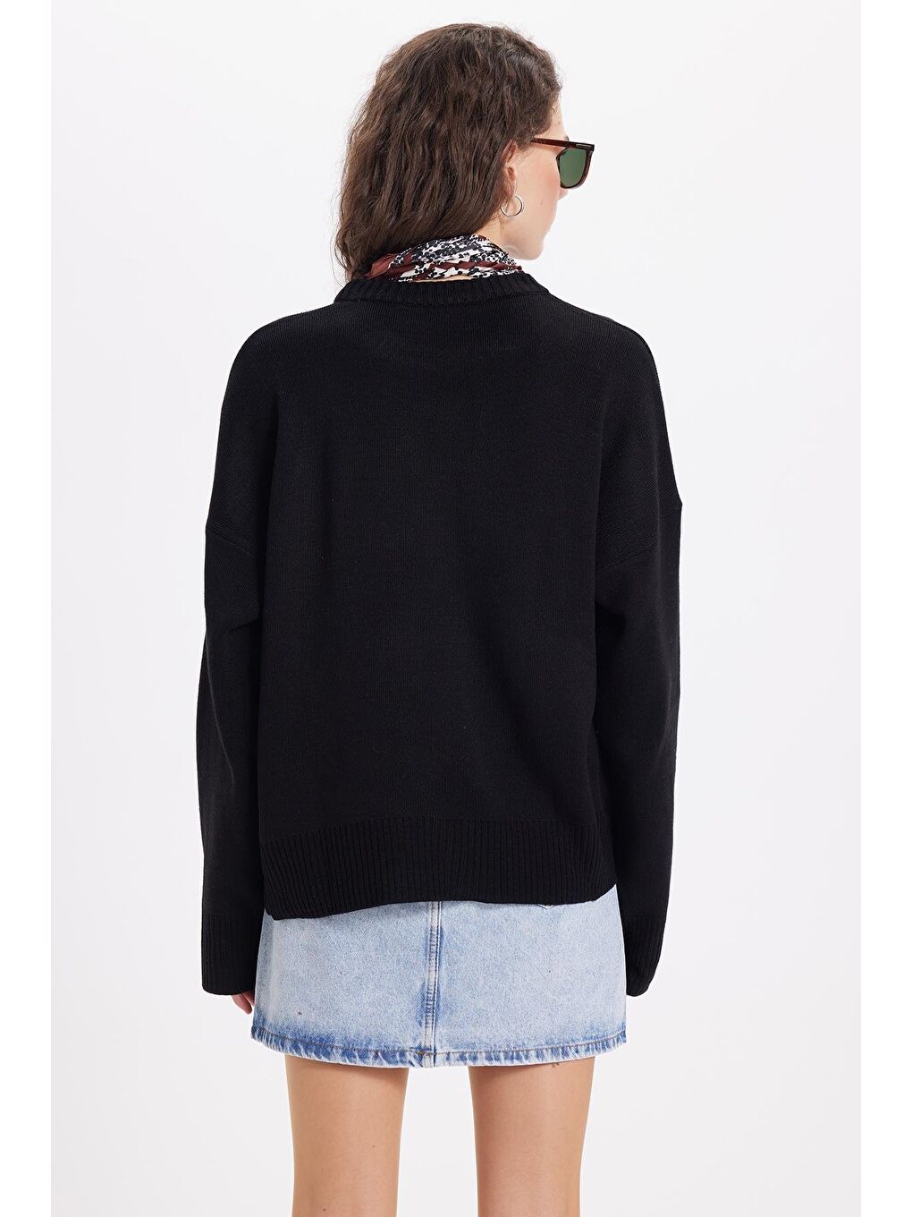 Kadın Oversize Geniş Kesim Bisiklet Yaka Siyah Kazak-6