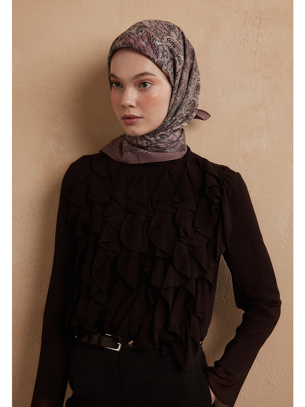 Pembe Hesperıa Desen Pamuk İpek Eşarp Gülkurusu-1