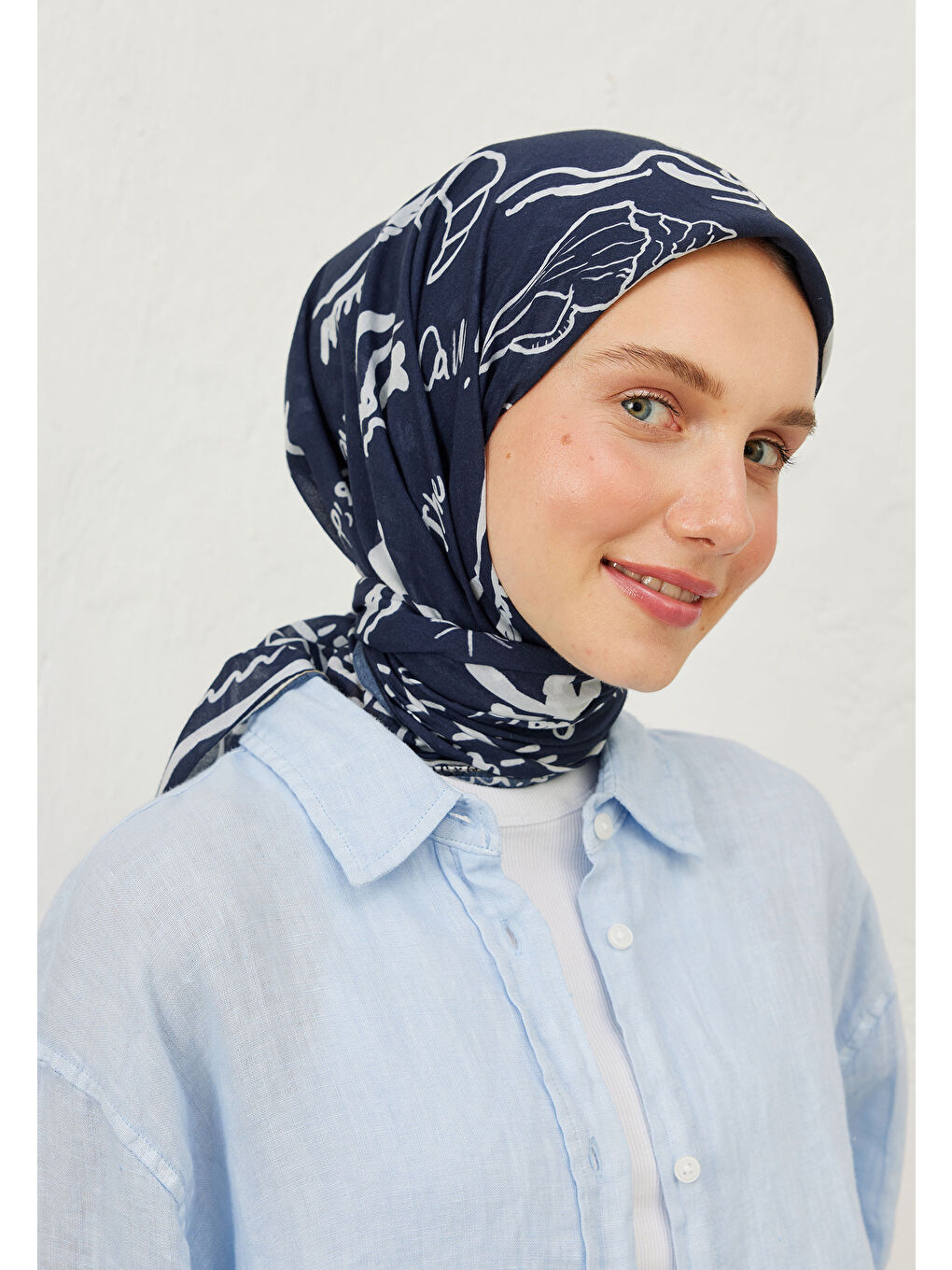 Summer Vibes Desen Pamuk Vual Eşarp Lacivert