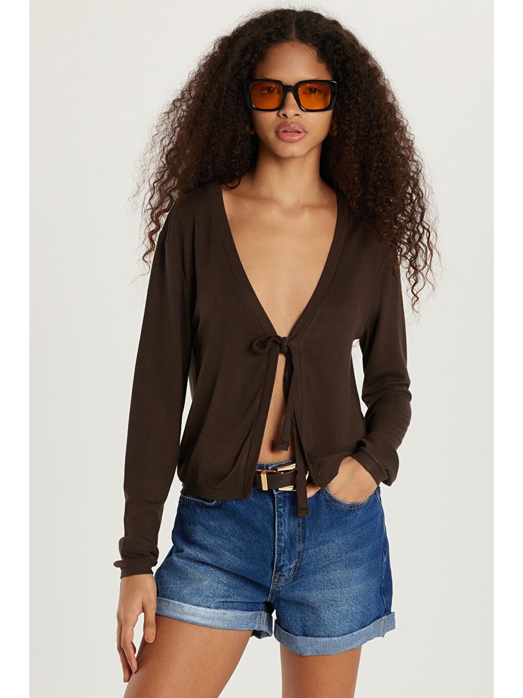 Kadın Slim Fit Dar Kesim Bağlamalı Uzun Kollu V Yaka Kahverengi Hırka-3