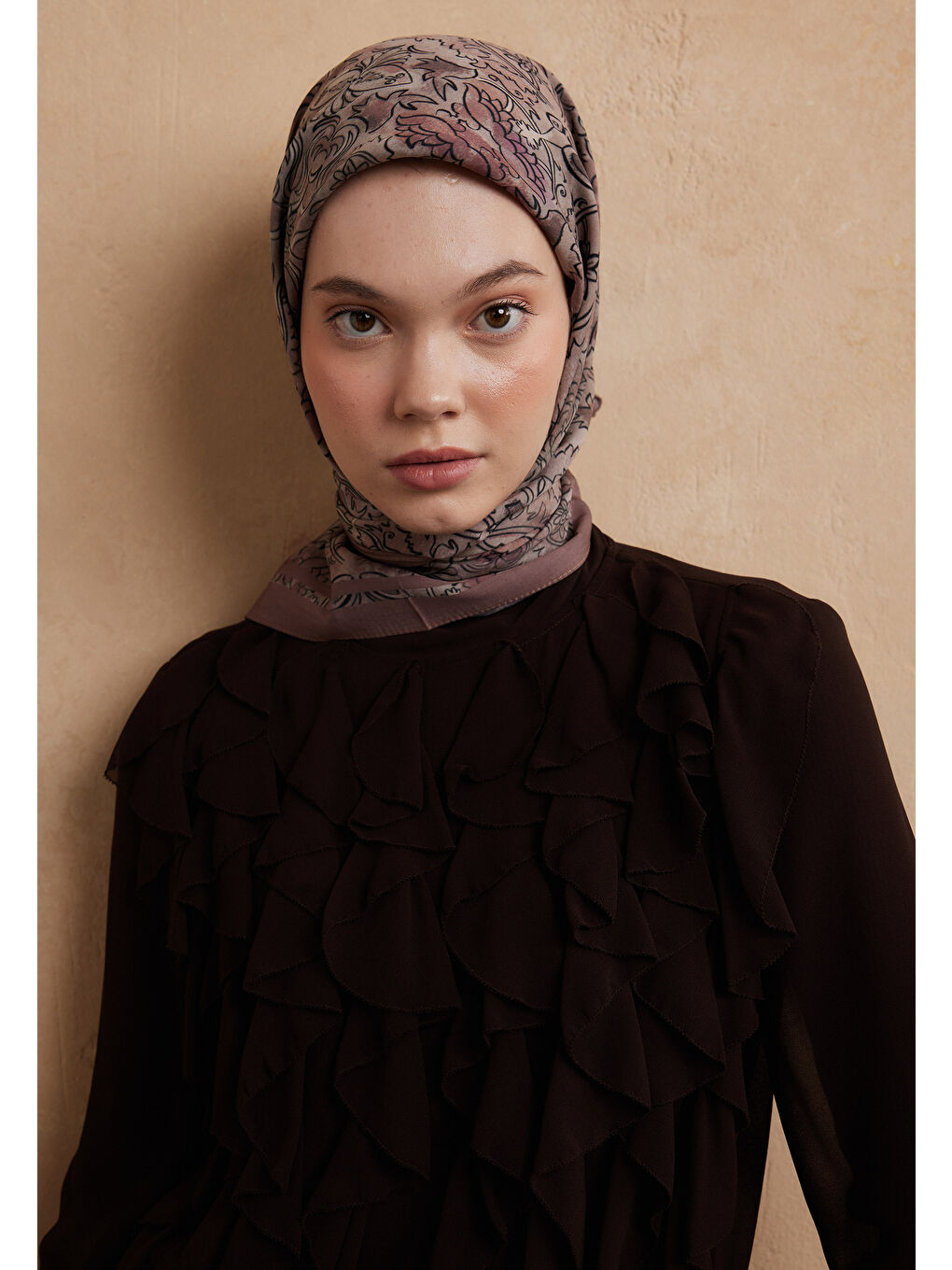 Pembe Hesperıa Desen Pamuk İpek Eşarp Gülkurusu-3