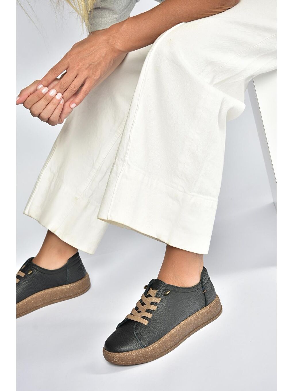 Siyah Kadın Sneakers V999060503-2