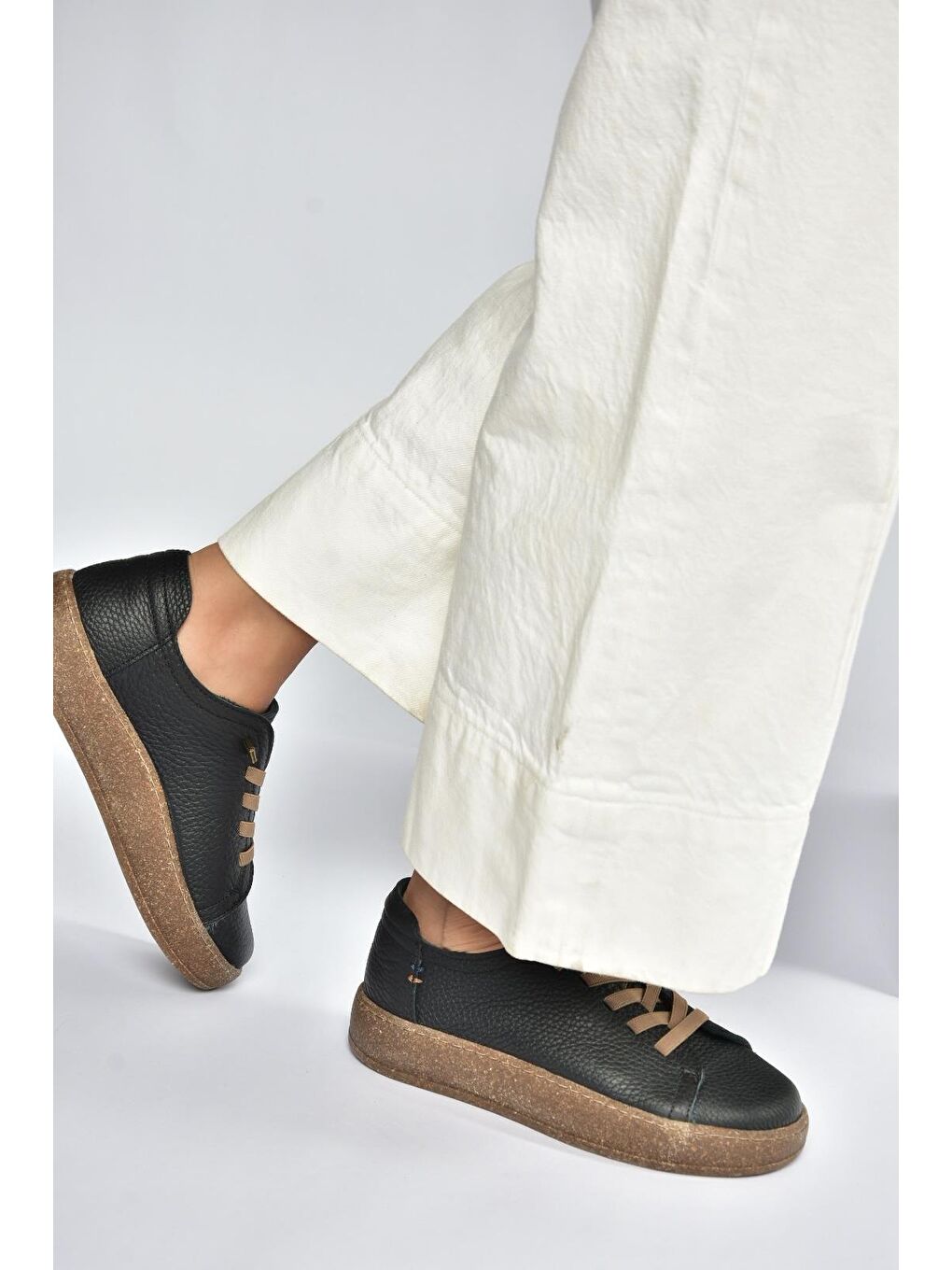 Siyah Kadın Sneakers V999060503-3