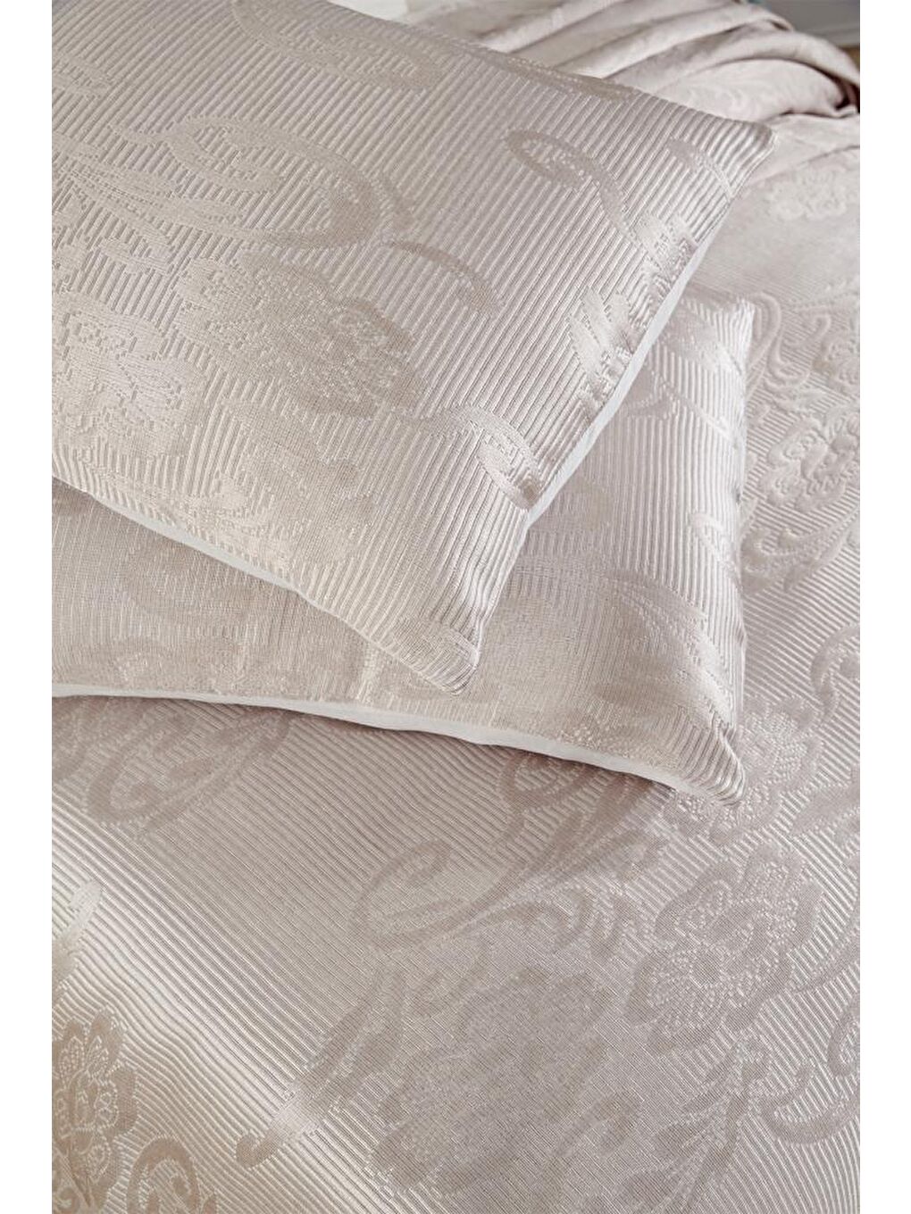 Lale Çift Kişilik Yatak Örtüsü Gri-2