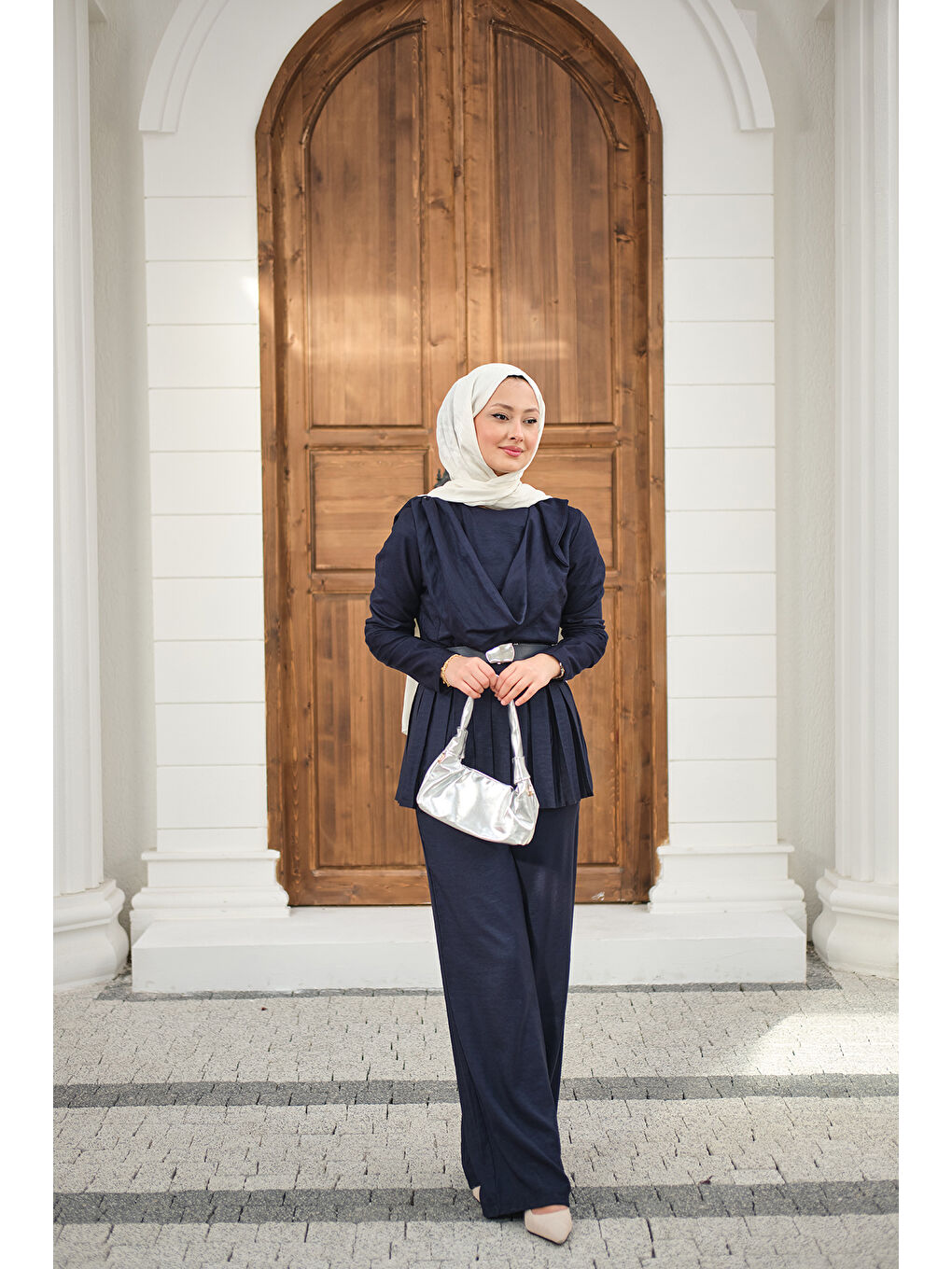Kadın Omuz Atkılı Beli Pileli Kemerli Takım Lacivert-3
