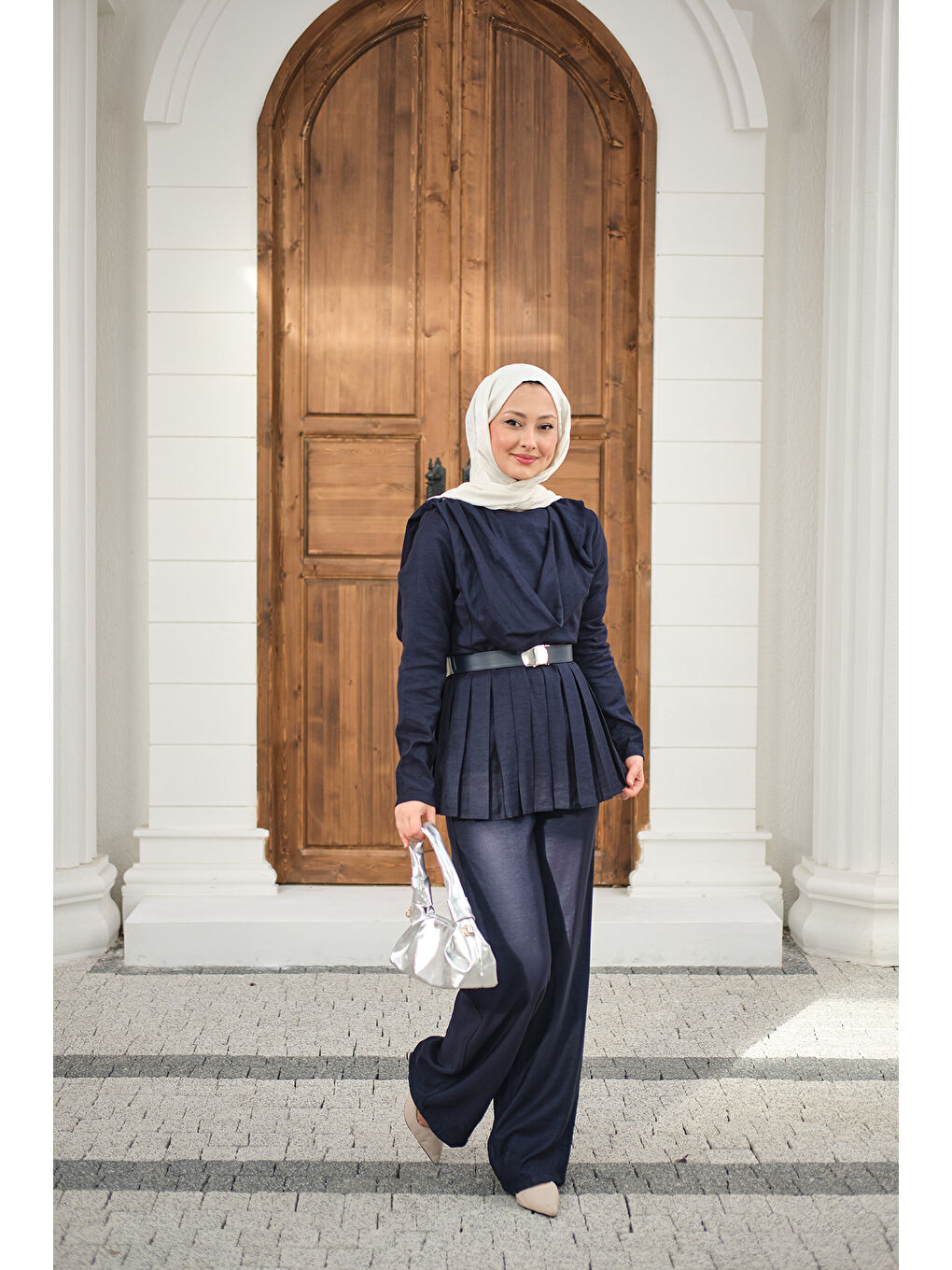 Kadın Omuz Atkılı Beli Pileli Kemerli Takım Lacivert-4