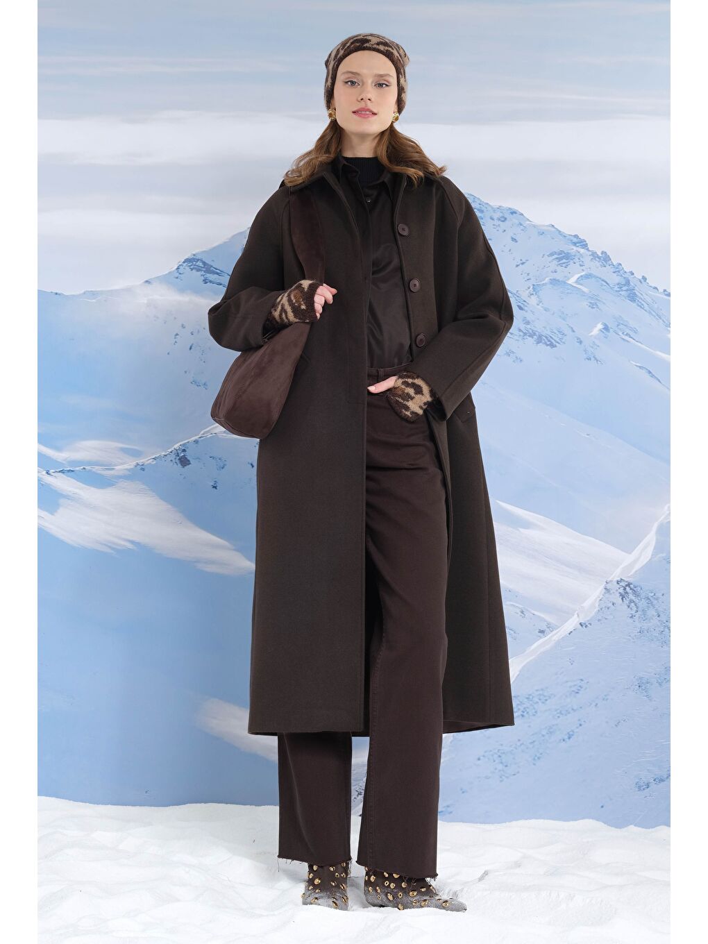 Kahverengi Uzun Kaşe Kaban Koyu Kahve