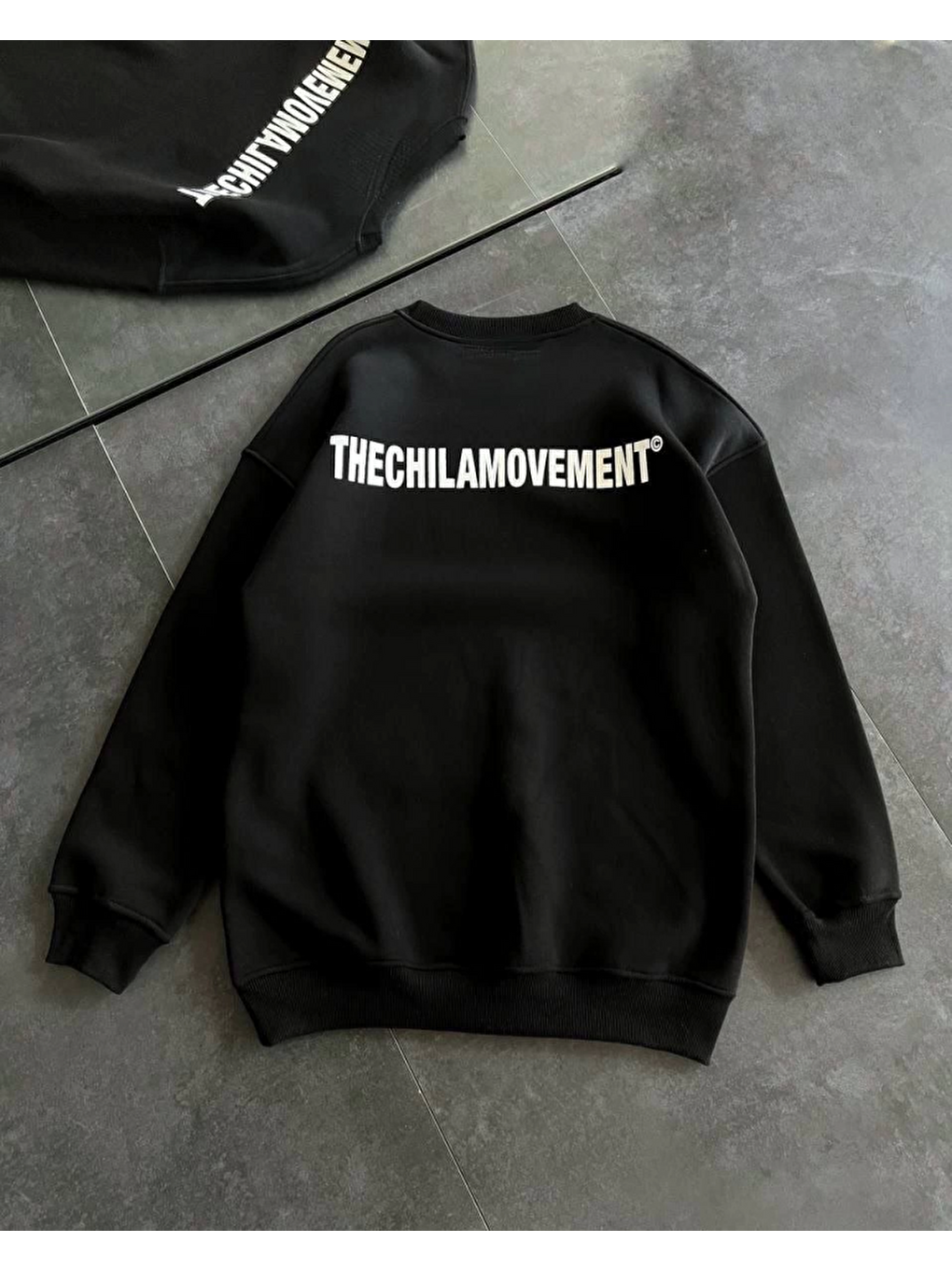 Kışlık Bisiklet Yaka Oversize Baskılı Sweatshirt - Siyah-1
