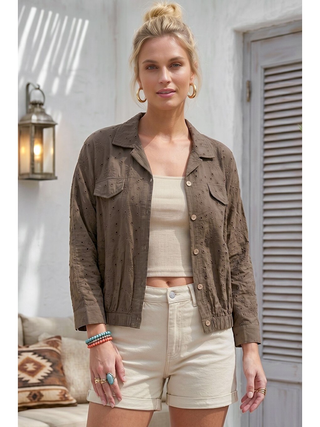 Kahverengi Açık Kahve Gömlek Yaka 3/4 Kol Düğmeli Brodeli Delikişi Nakışlı Pamuklu Oversize Dokuma Ceket 65 79-3