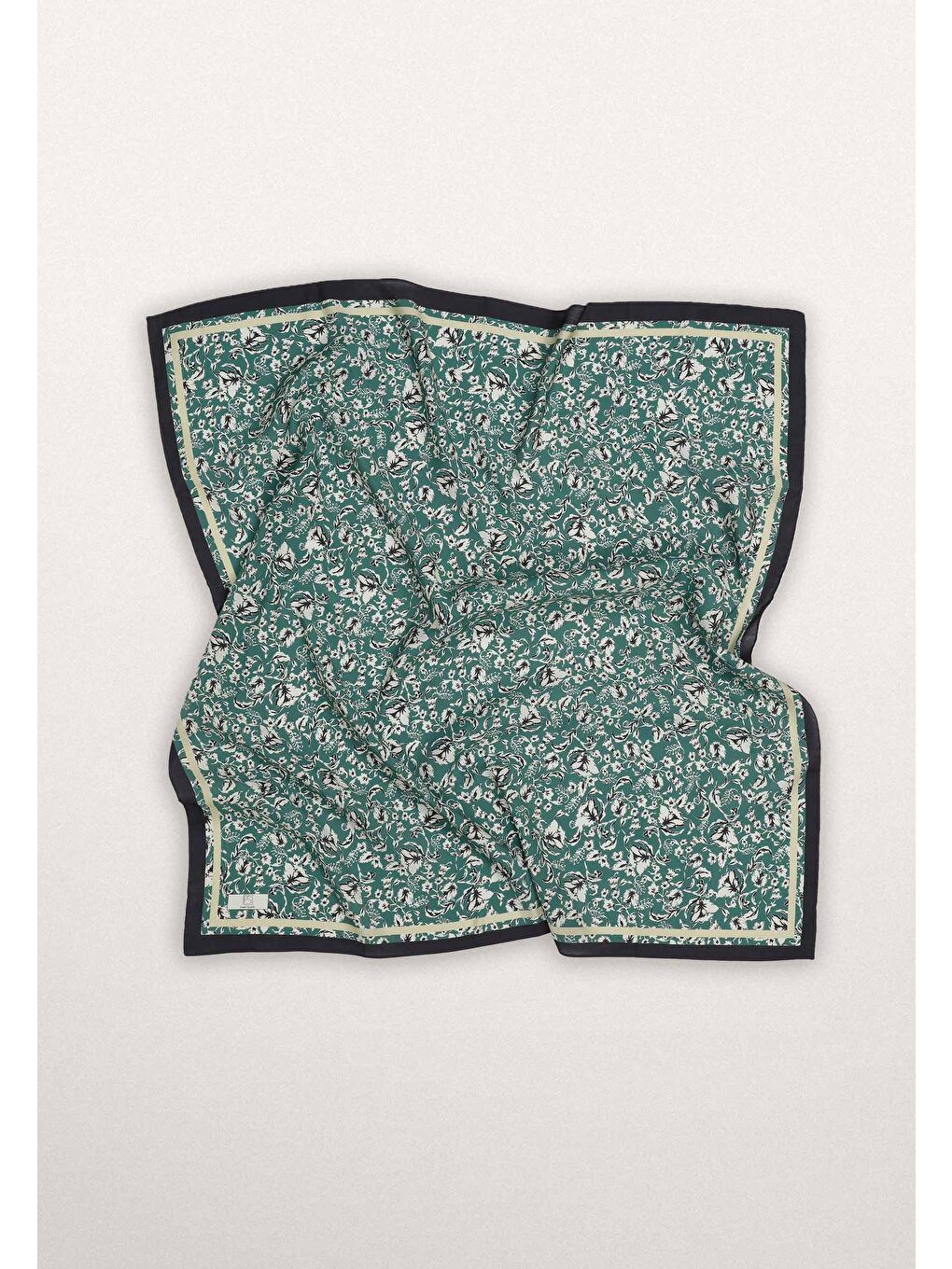 Estelle Desen Pamuk İpek Eşarp Yeşil-3