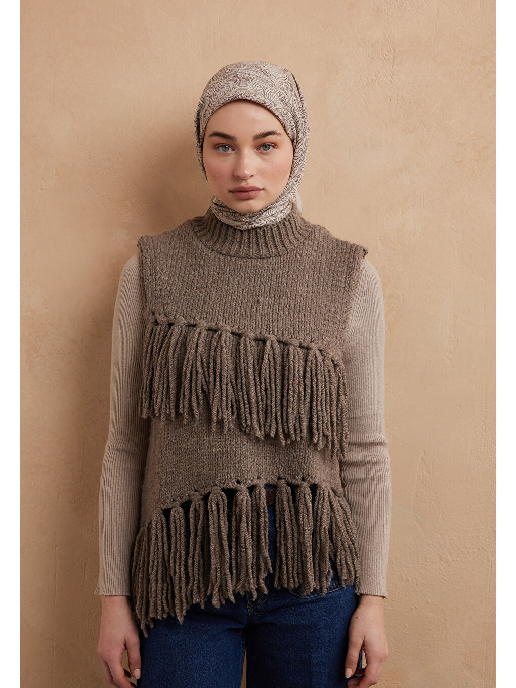 Reına Desen Pamuk İpek Eşarp Bej-2