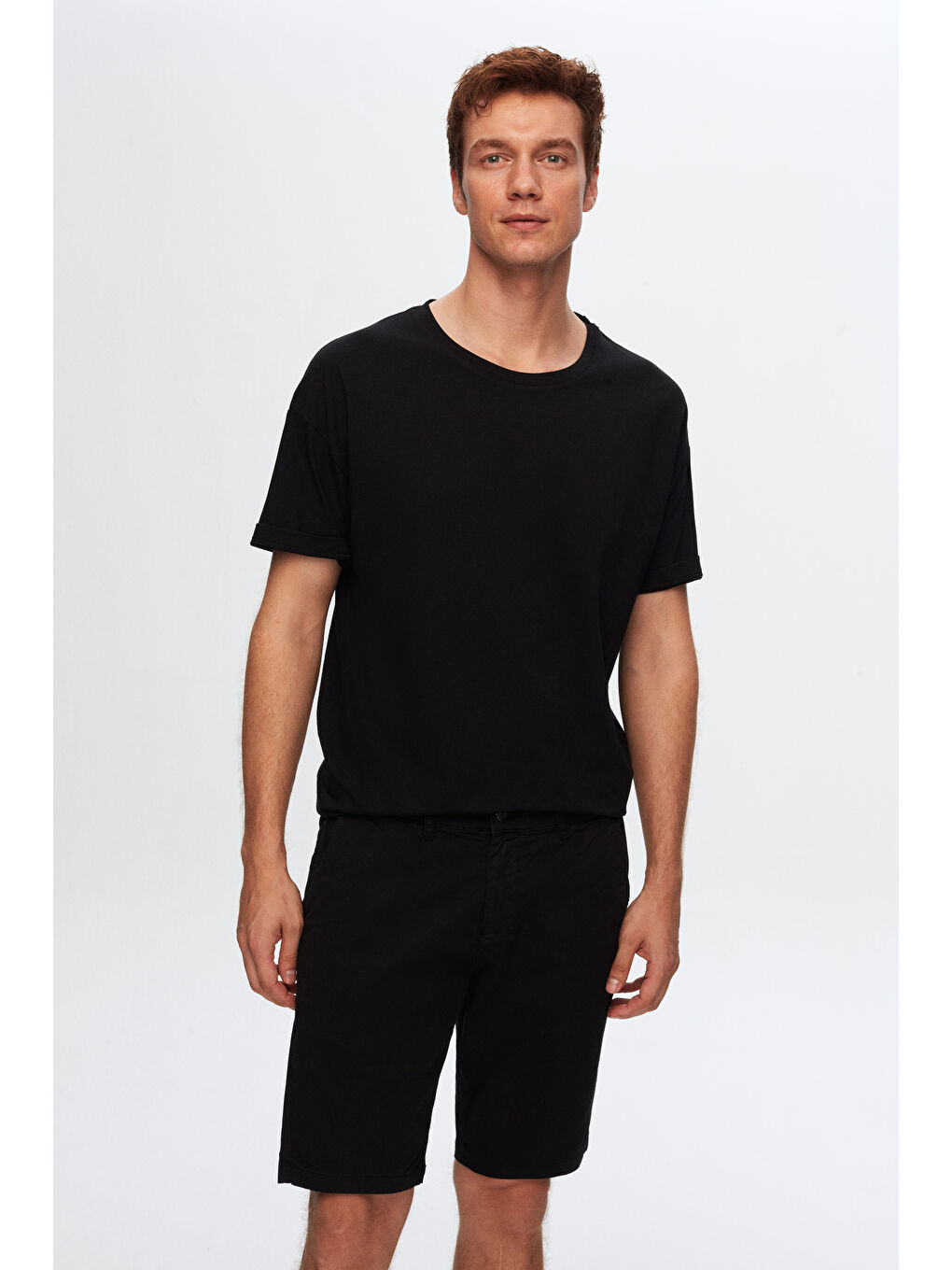 Comfort Siyah Bisiklet Yaka %100 Pamuk T-Shirt-1