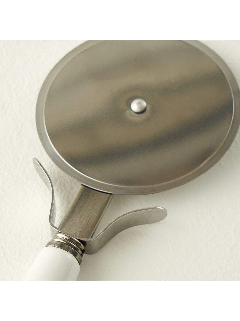 My Kitchen Çelik Pizza Bıçağı Beyaz (19,5x6x1,7 cm)-1