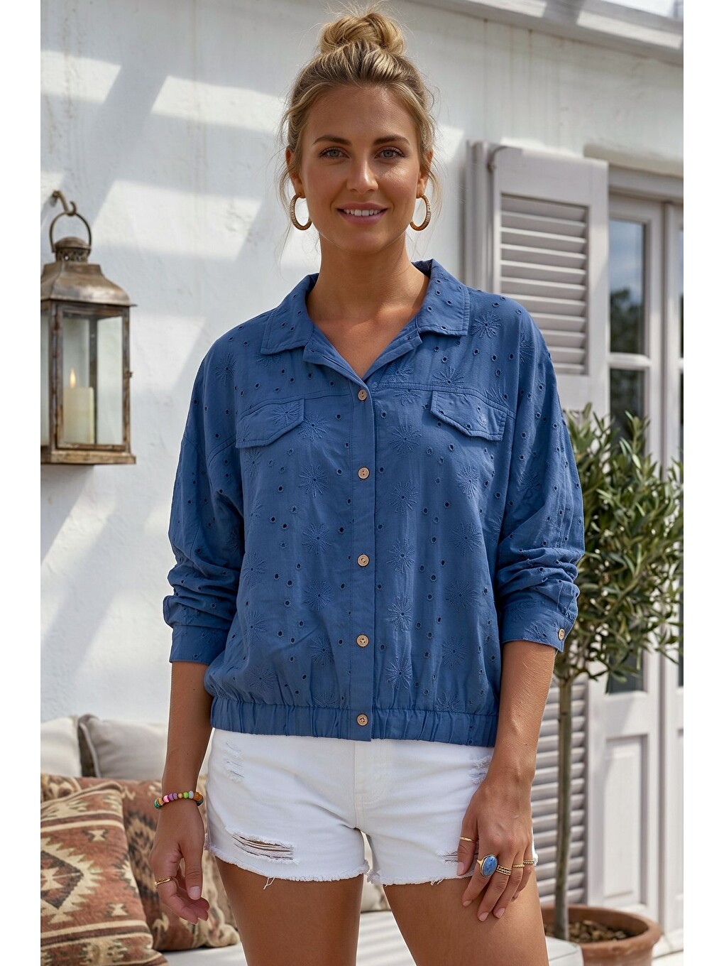 Koyu Mavi Gömlek Yaka 3/4 Kol Düğmeli Brodeli Delikişi Nakışlı Pamuklu Oversize Dokuma Ceket 65 79-3