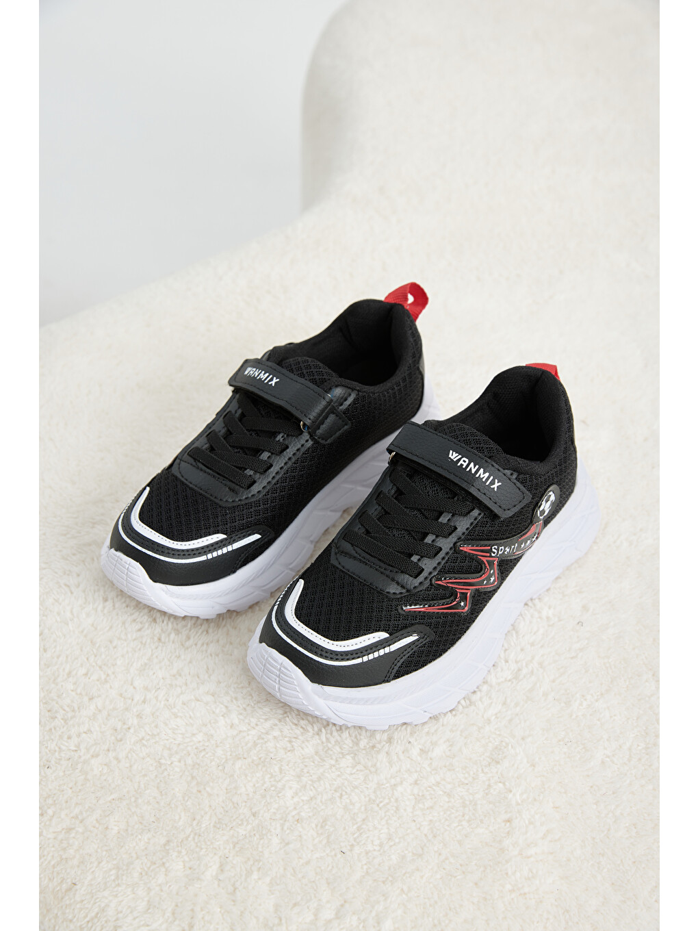 Çocuk Unisex Siyah Rahat Kalıp Nefes Alabilen Cırtlı Sneaker-1