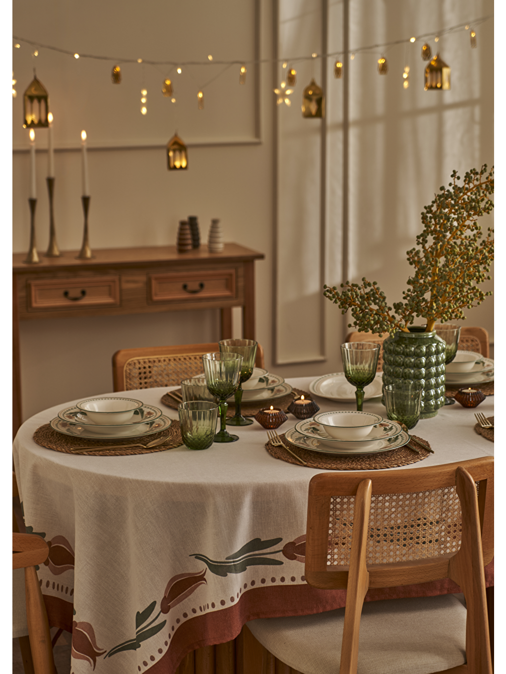 Ekru Tulip Baskılı Masa Örtüsü Krem (150x250 cm)-4