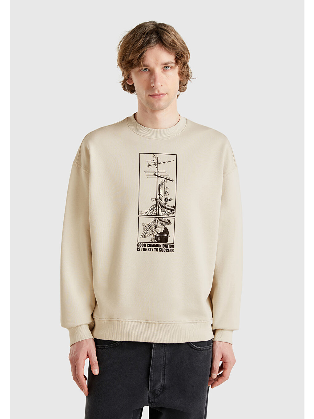 Bej Erkek Taş Rengi Pamuk Karışımlı Önü Baskılı Relax Fit Sweatshirt