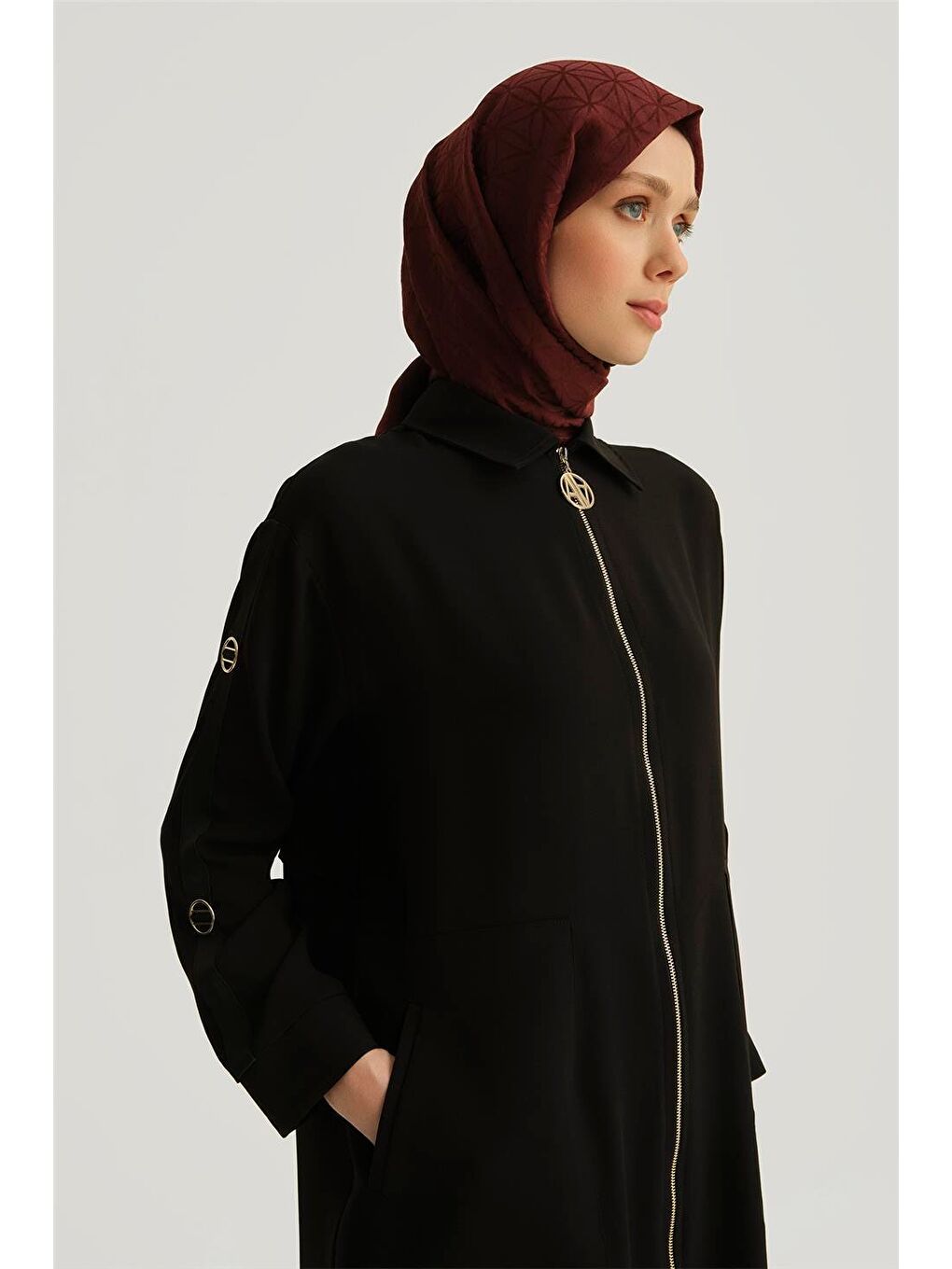 Aksesuar Detaylı Ferace 25Yh505 Siyah-2