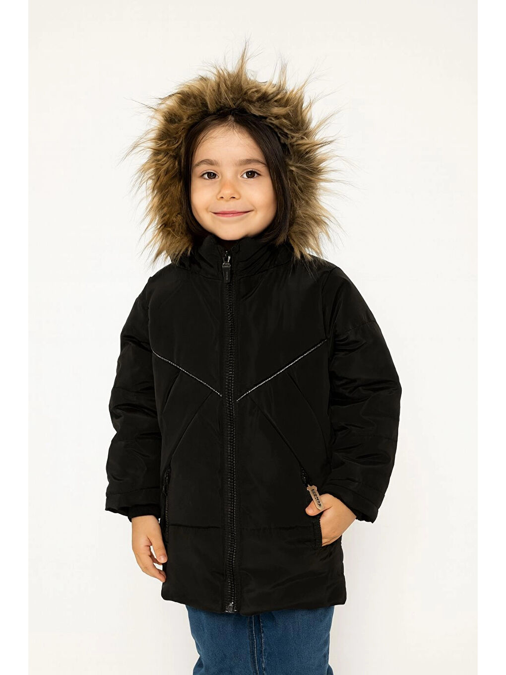 Siyah Kapüşonlu Kışlık Kız Çocuk Mont 4200-1