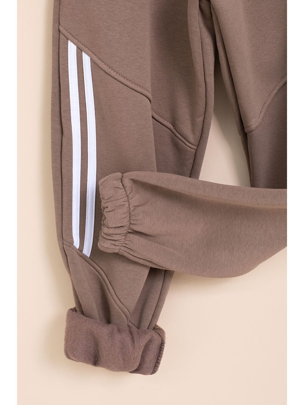 Kahverengi Kahve Şerit Detaylı Yazı Baskılı Beli Lastikli Erkek Çocuk Eşofman Altı 21455-3