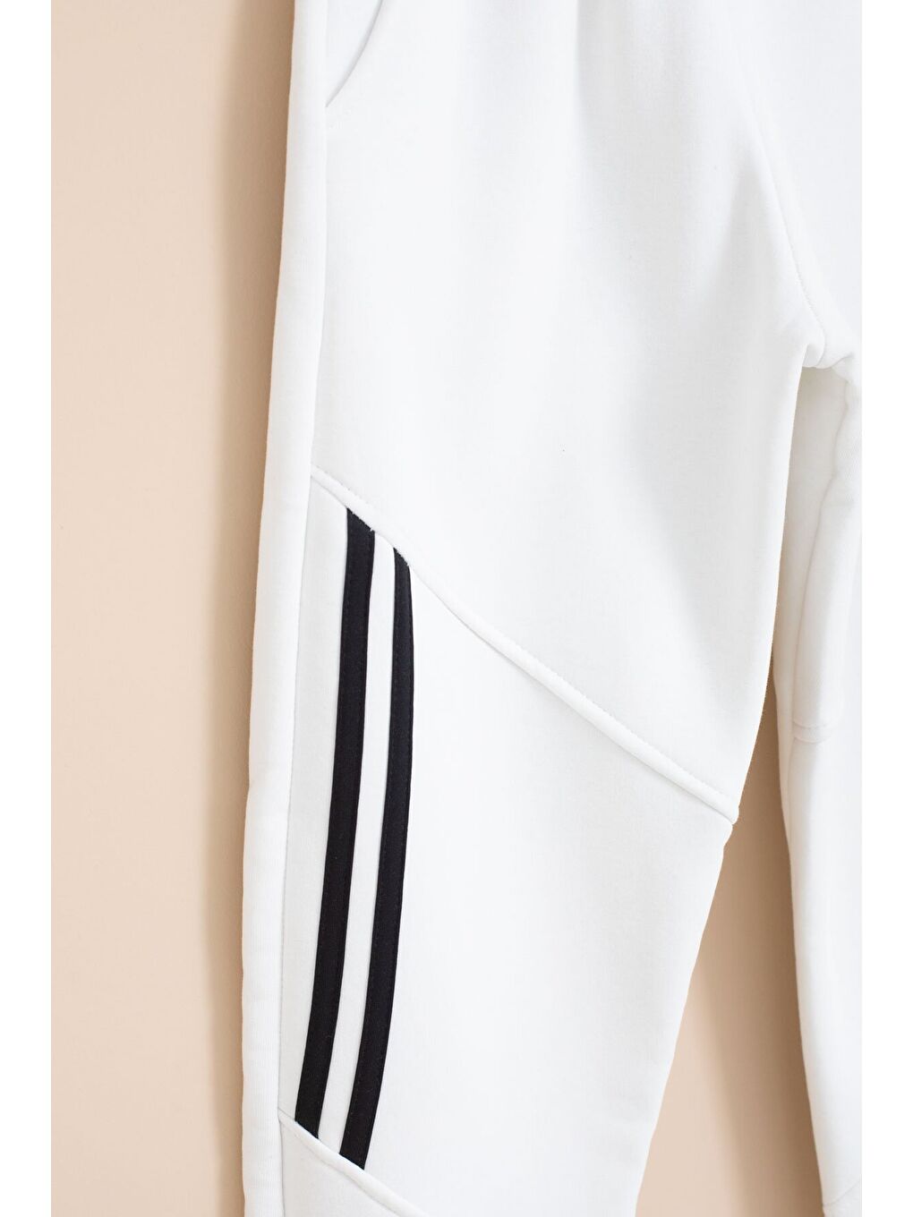 Beyaz Şerit Detaylı Yazı Baskılı Beli Lastikli Erkek Çocuk Eşofman Altı 21454-2