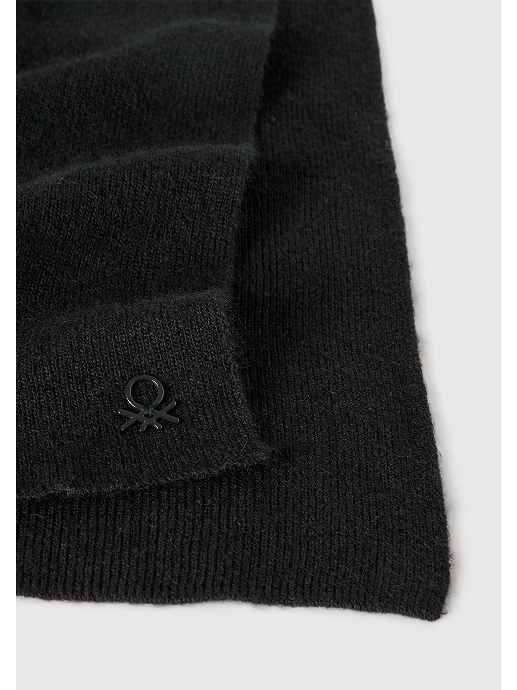 Kız Çocuk Siyah Yün ve Viskoz Karışımlı Logo Nakışlı Atkı-2