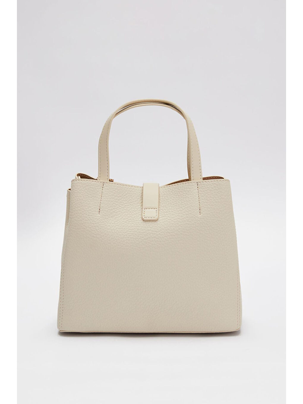 Ekru 3 Gözlü Ek Askılı Charm Detay Yumuşak Deri Çanta 930647 Krem-3