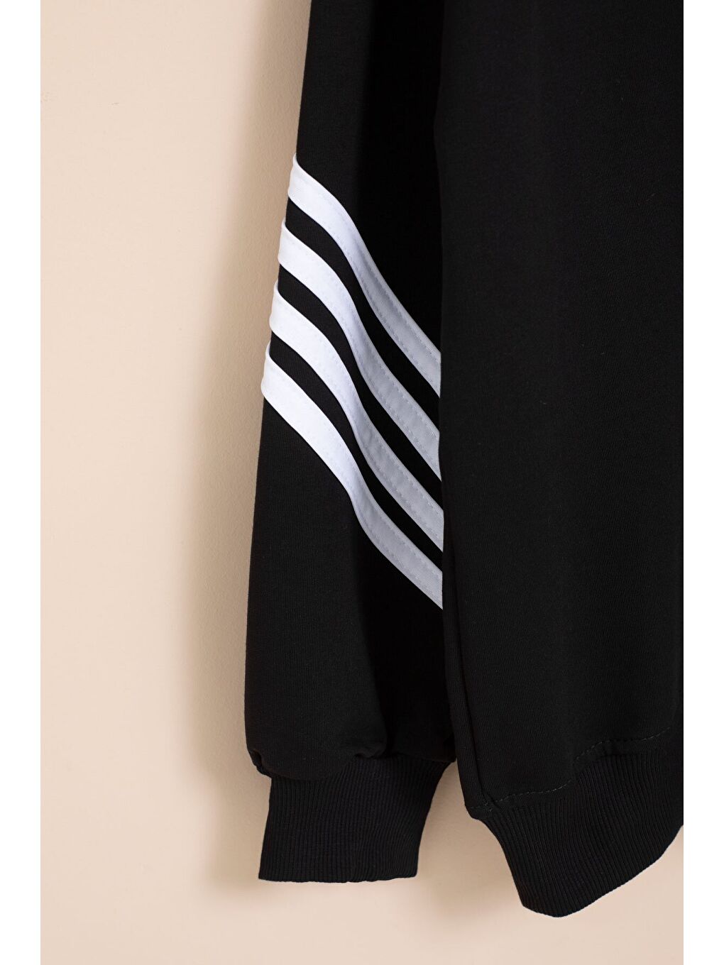 Siyah Erkek Çocuk Keep Going Yazılı Şeritli Erkek Çocuk Kapüşonlu Eşofman Takımı 23416-3