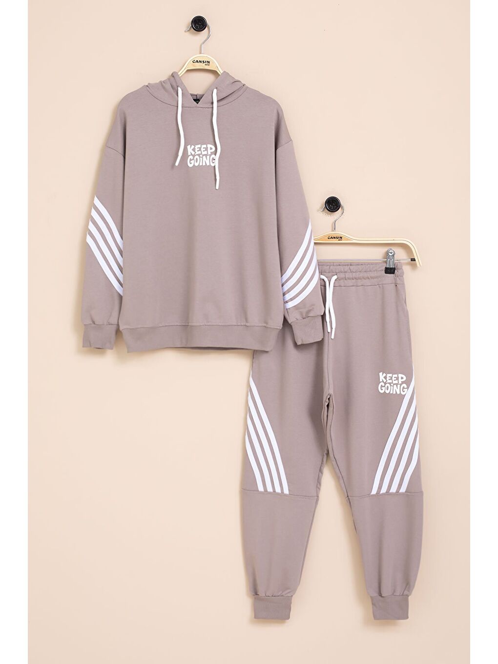 Kahverengi Kahve Erkek Çocuk Keep Going Yazılı Şeritli Erkek Çocuk Kapüşonlu Eşofman Takımı 23419