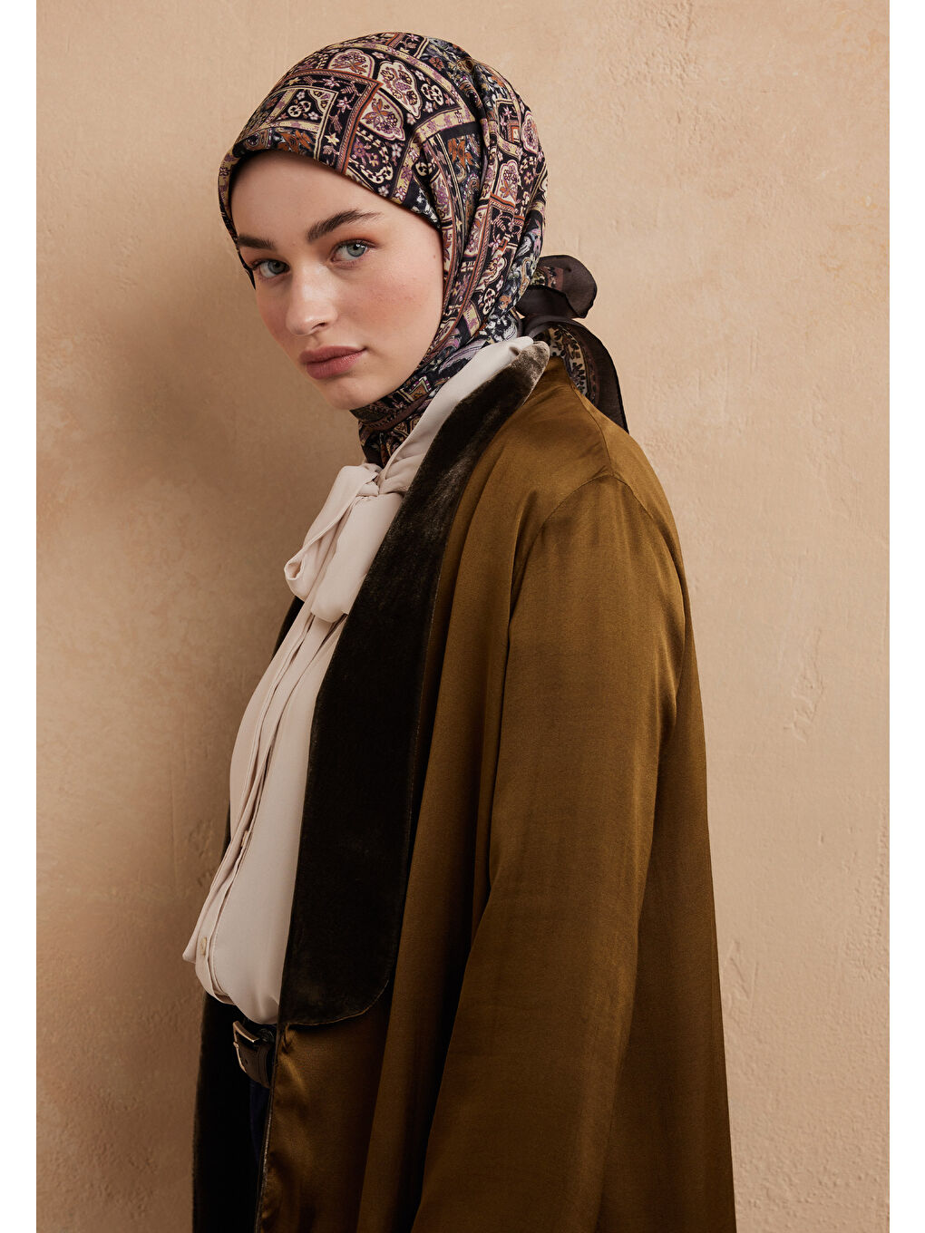 Kahverengi Nordıc Paısley Desen Pamuk İpek Eşarp Çikolata Kahve-2