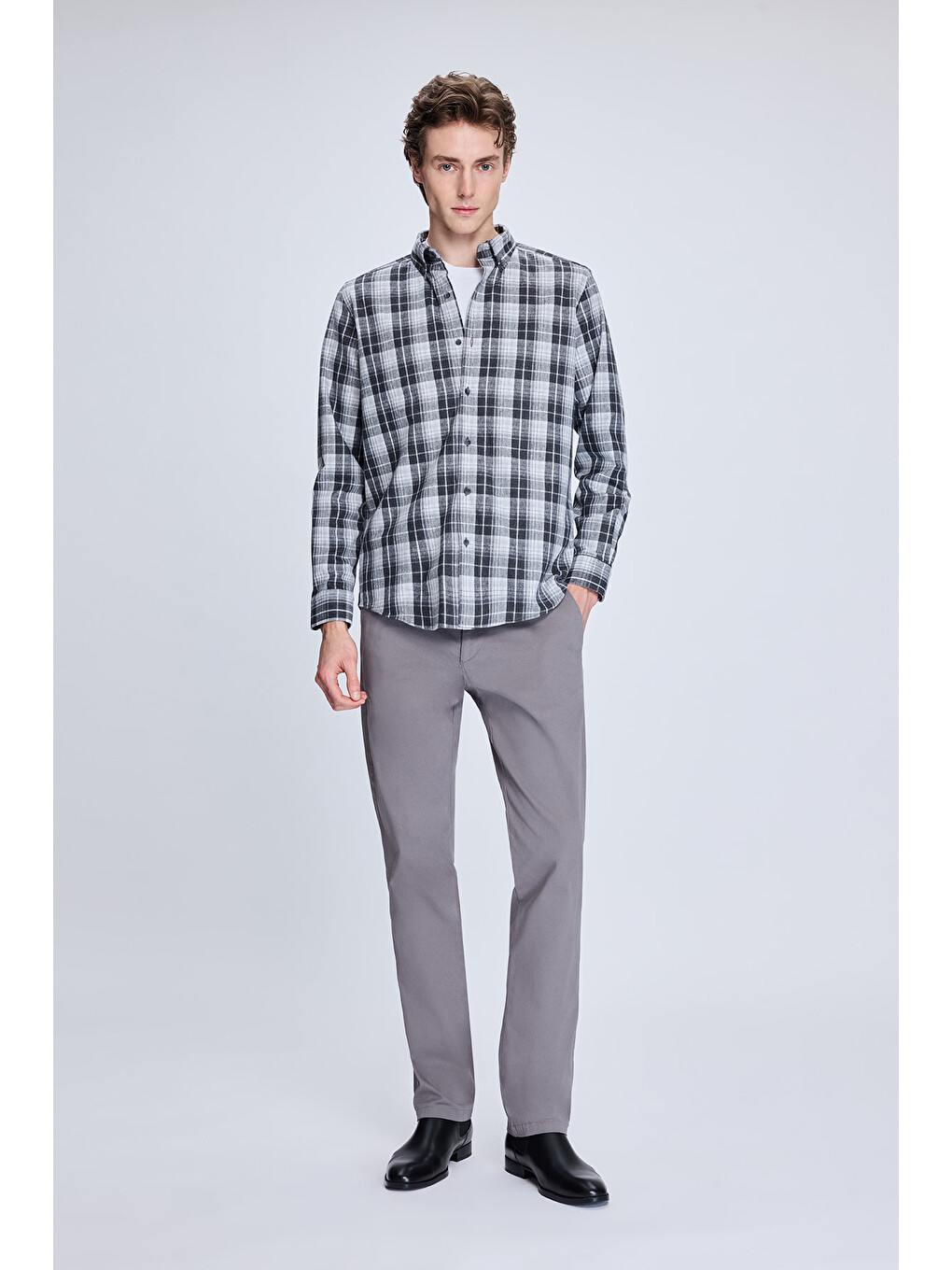 Gri Slim Fit Kareli Düğmeli Yaka Uzun Kollu Pamuklu Gömlek-1