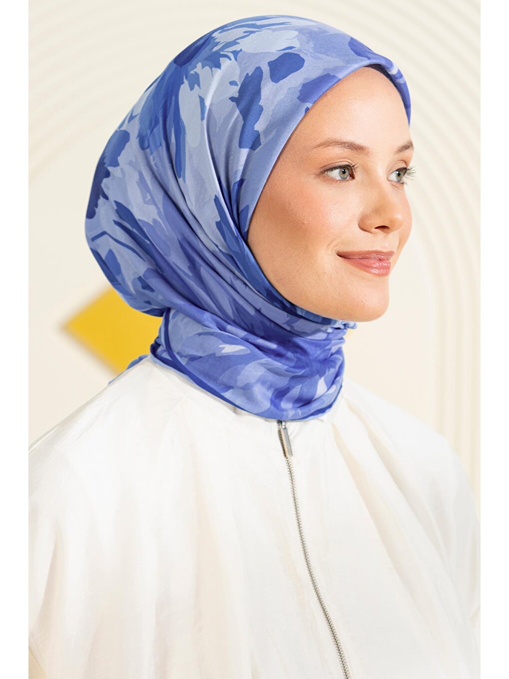 İndigo Çiçek Desenli Soft Eşarp Leia-3
