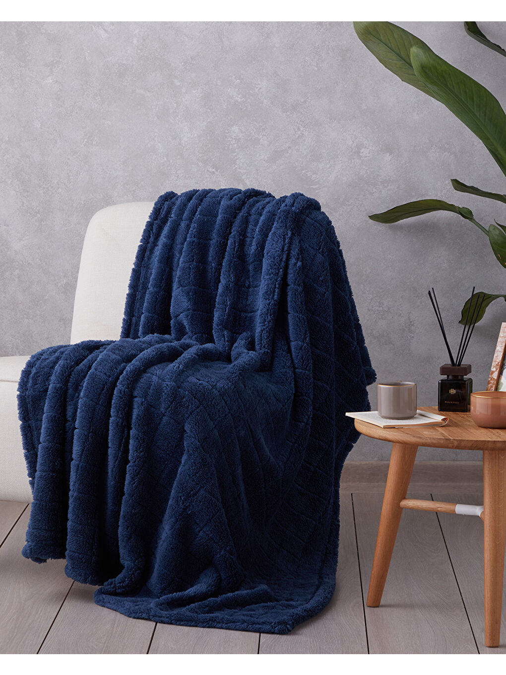 Natural Checkers Jakarlı Wellsoft Tv Battaniye 120x160 cm Gece Mavisi-1