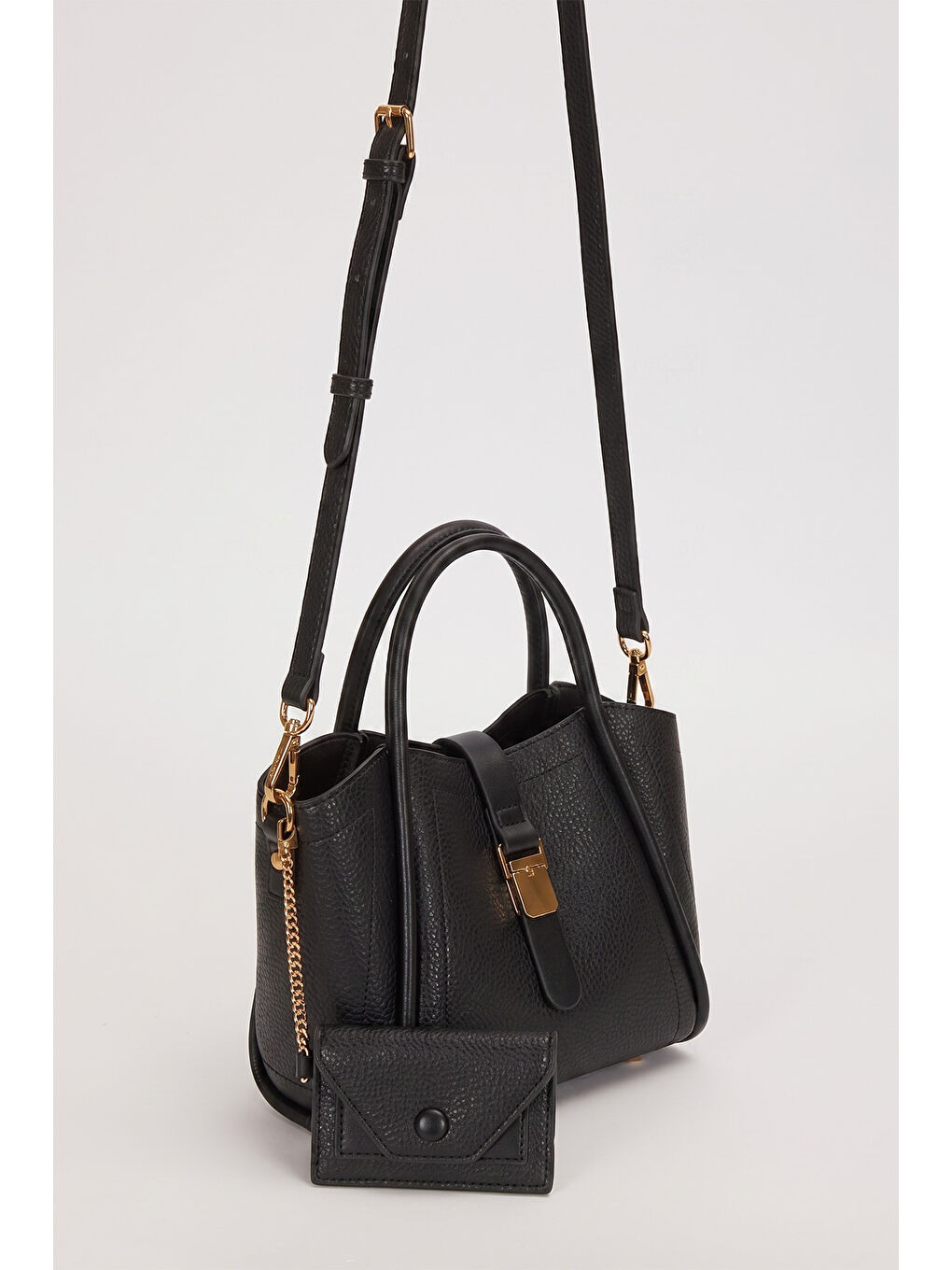 3 Gözlü Ek Askılı Charm Detay Yumuşak Küçük Boy Deri Çanta 930643 Siyah-1