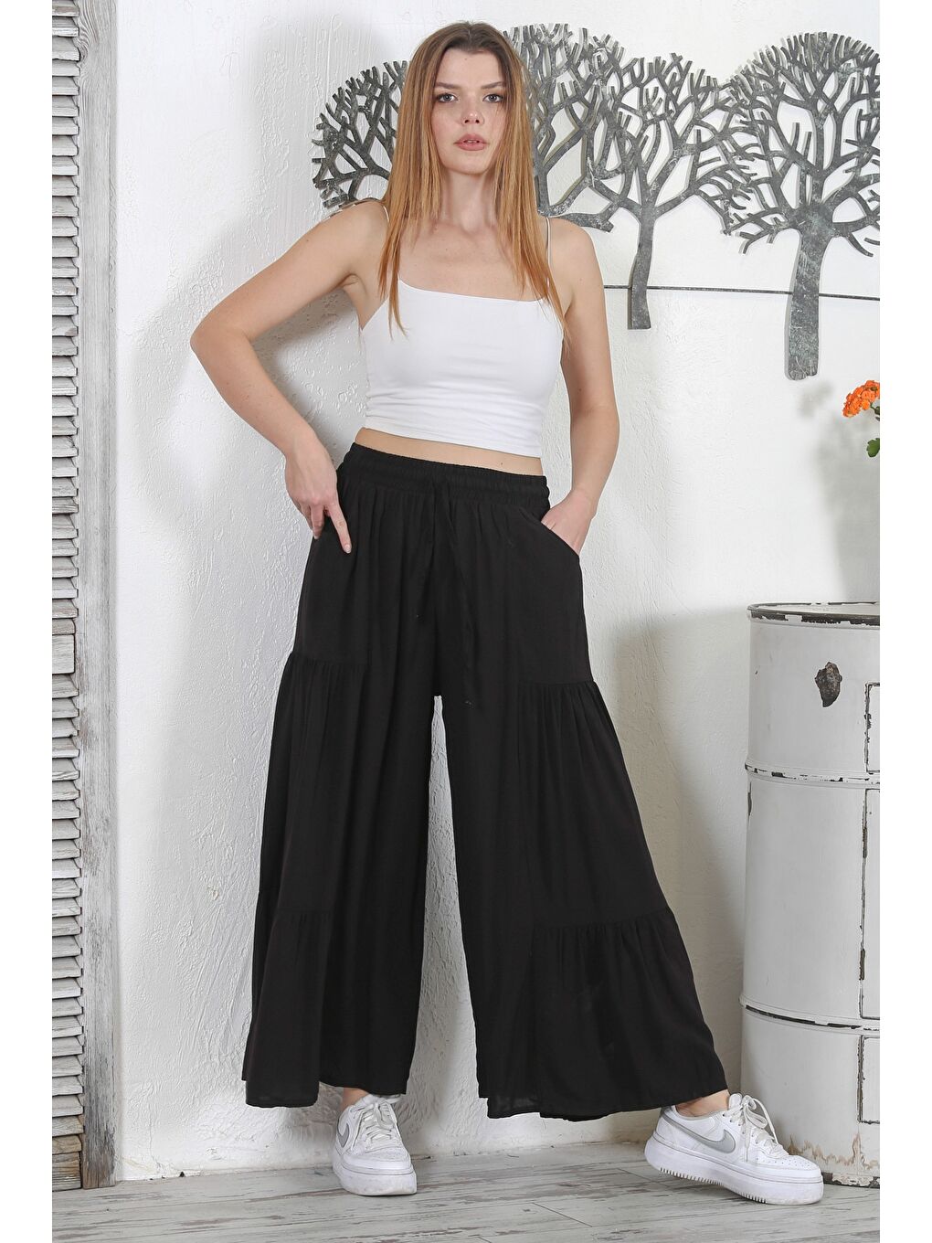 İtalyan Siyah Büzgülü Dokuma İspanyol Paça Casual Pantolon-1