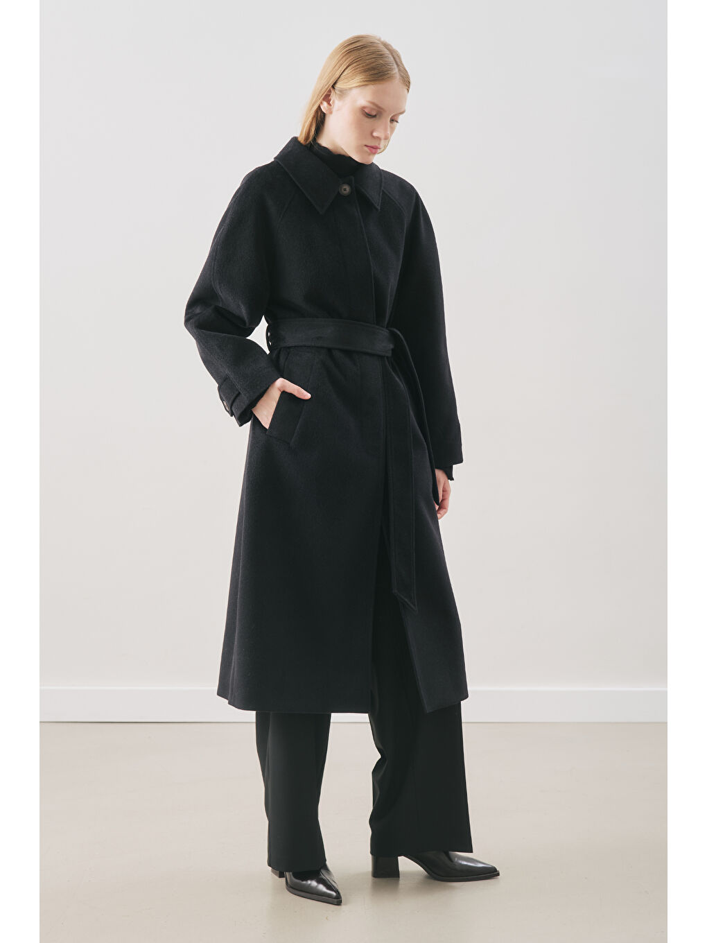 Premıum Kaşe Uzun Kaban Siyah-2