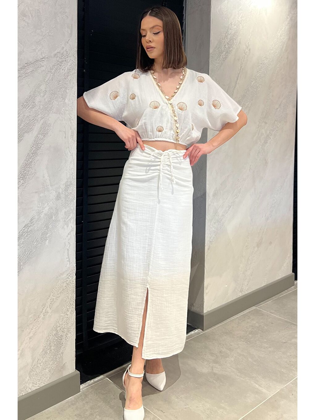 Beyaz Kadın Nakışlı Taşlı Keten Bluz Etek İkili Takım-1