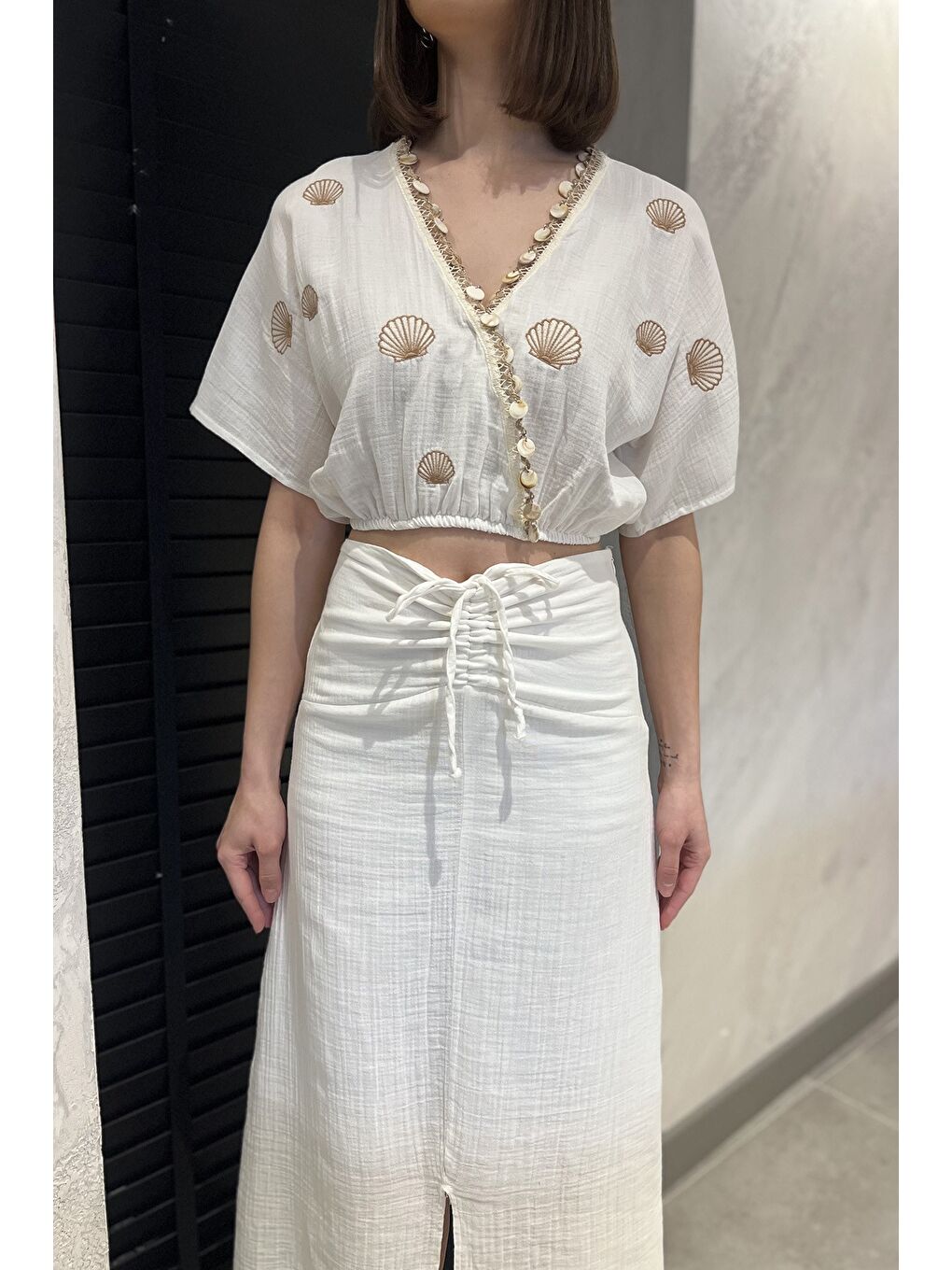 Beyaz Kadın Nakışlı Taşlı Keten Bluz Etek İkili Takım-3