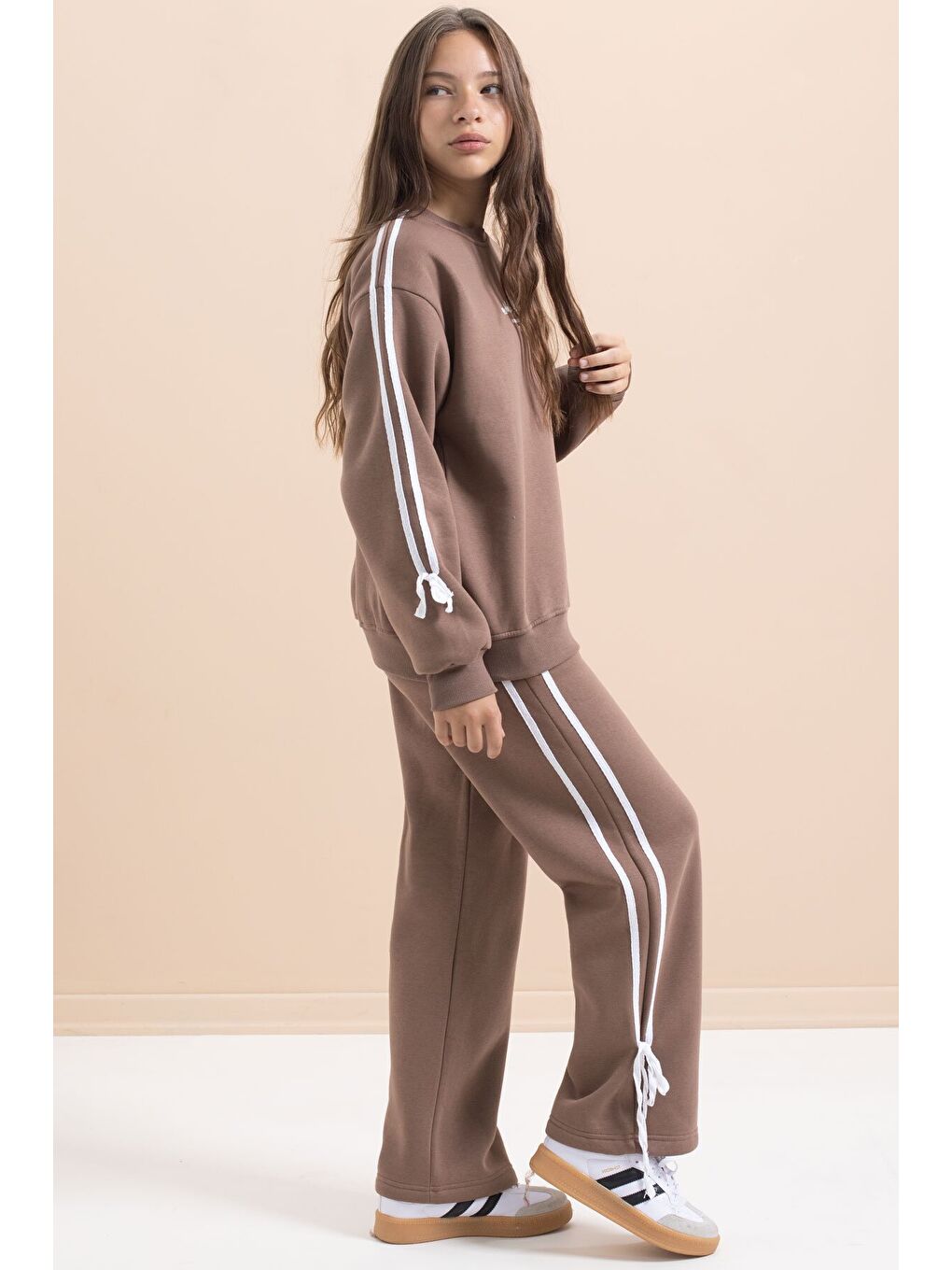 Kahverengi Kız Çocuk Şerit Detaylı 3 İplik Şardonlu Takım 21515-2