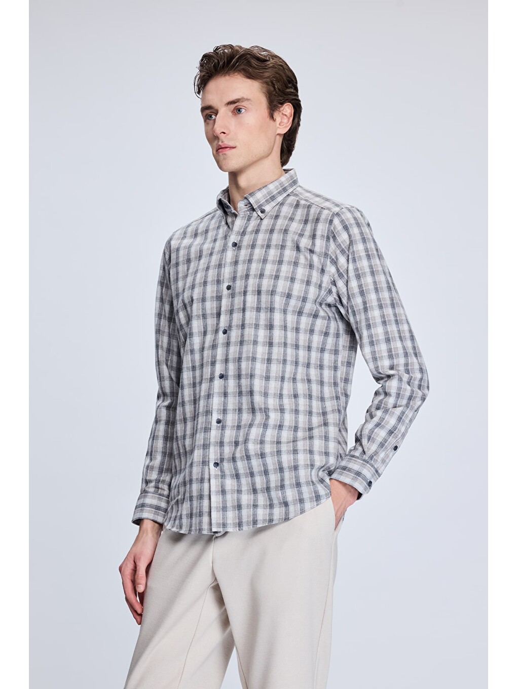Bej Slim Fit Kareli Düğmeli Yaka Uzun Kollu Pamuklu Gömlek-2